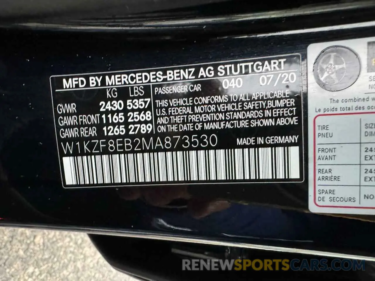 10 fotografías del automóvil dañado W1KZF8EB2MA873530 MERCEDES-BENZ E-CLASS 2021