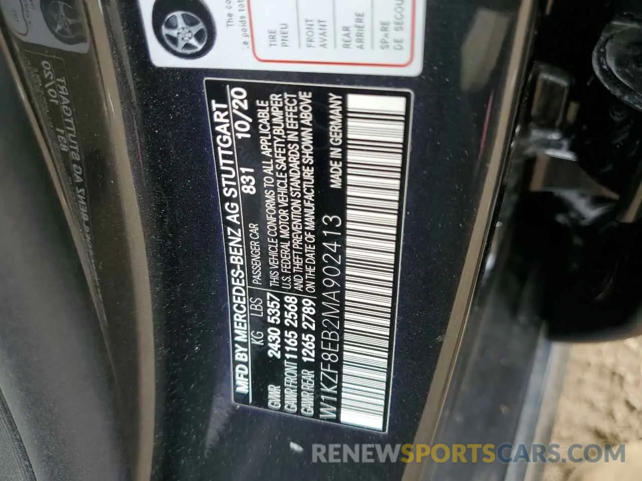 10 fotografías del automóvil dañado W1KZF8EB2MA902413 MERCEDES-BENZ E-CLASS 2021