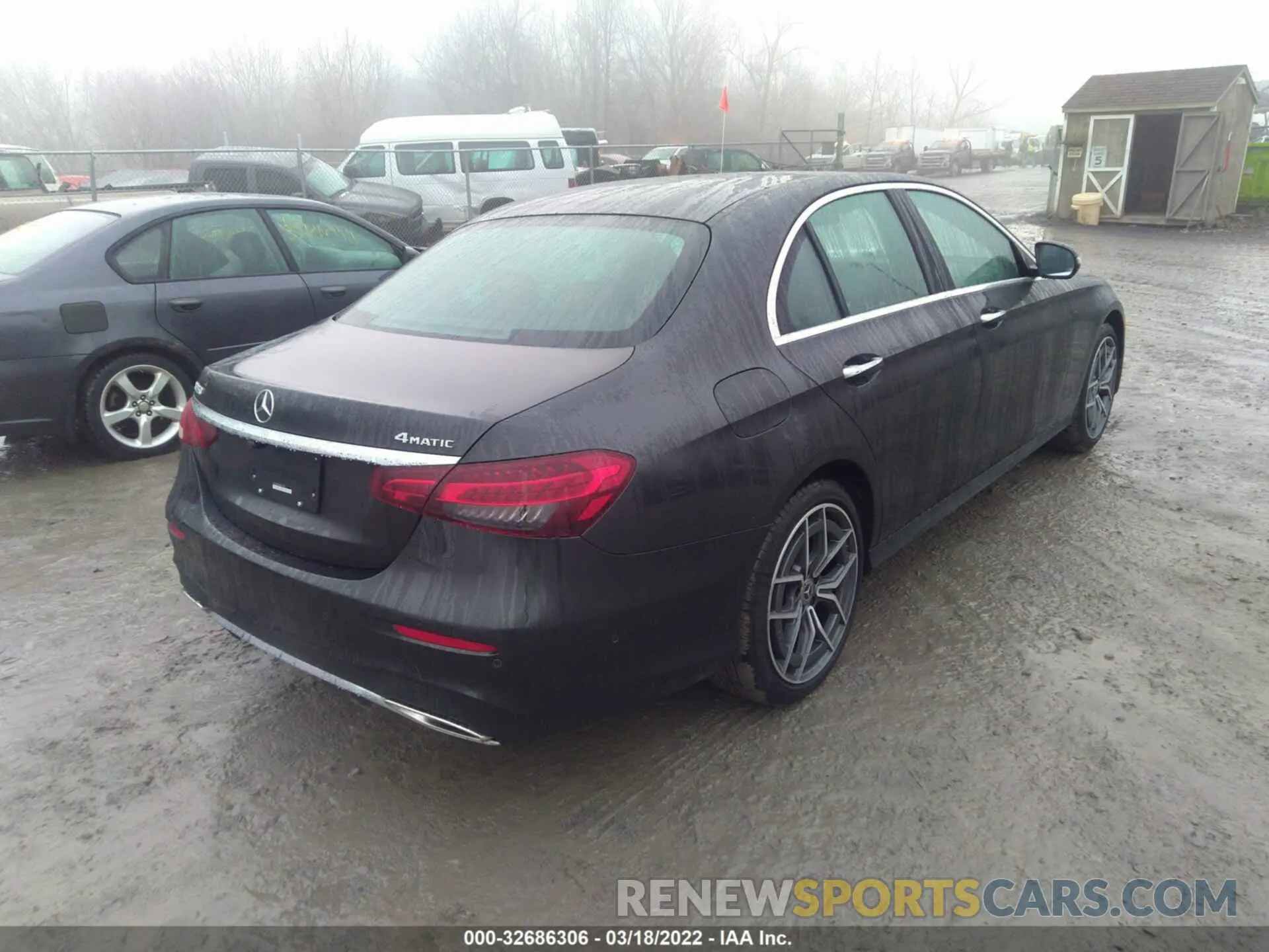 4 fotografías del automóvil dañado W1KZF8EB3MB003795 MERCEDES-BENZ E-CLASS 2021
