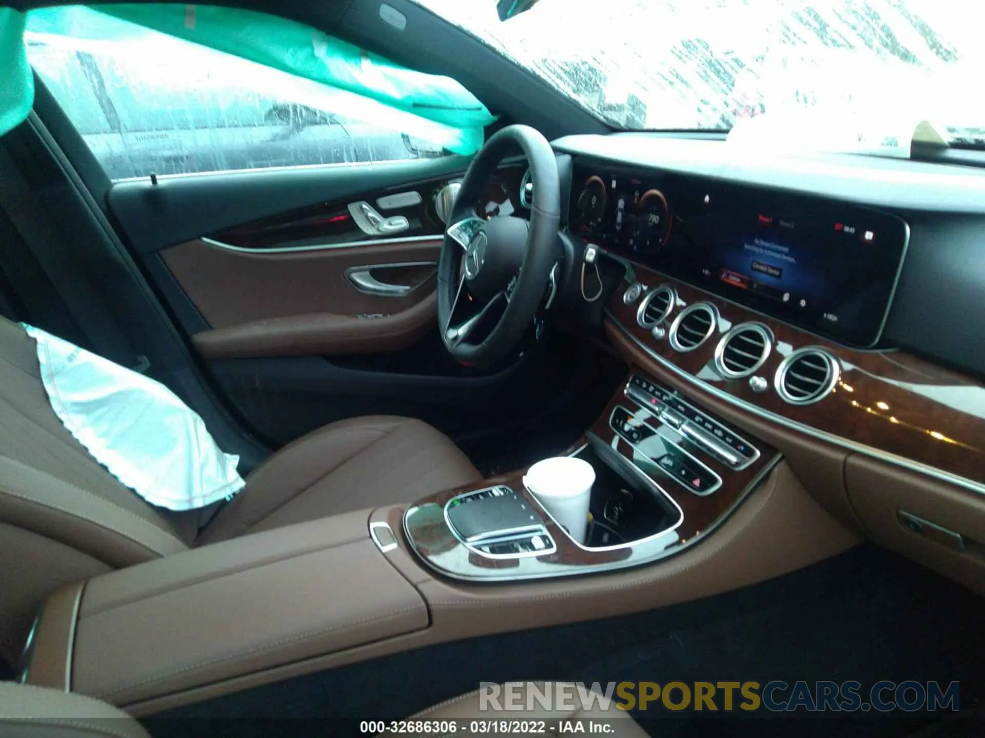 5 fotografías del automóvil dañado W1KZF8EB3MB003795 MERCEDES-BENZ E-CLASS 2021