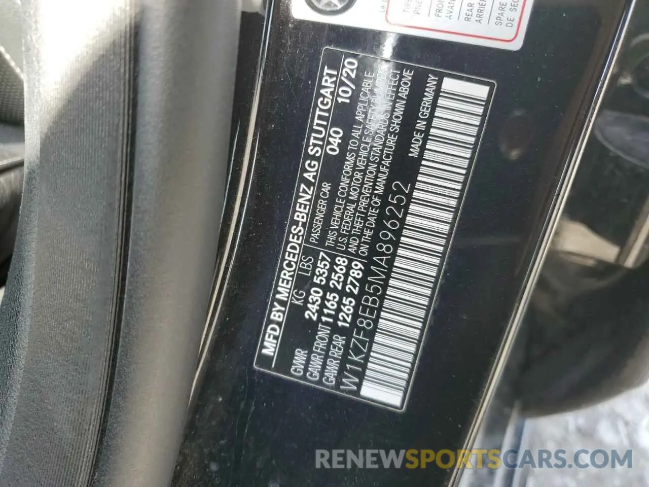 12 fotografías del automóvil dañado W1KZF8EB5MA896252 MERCEDES-BENZ E-CLASS 2021