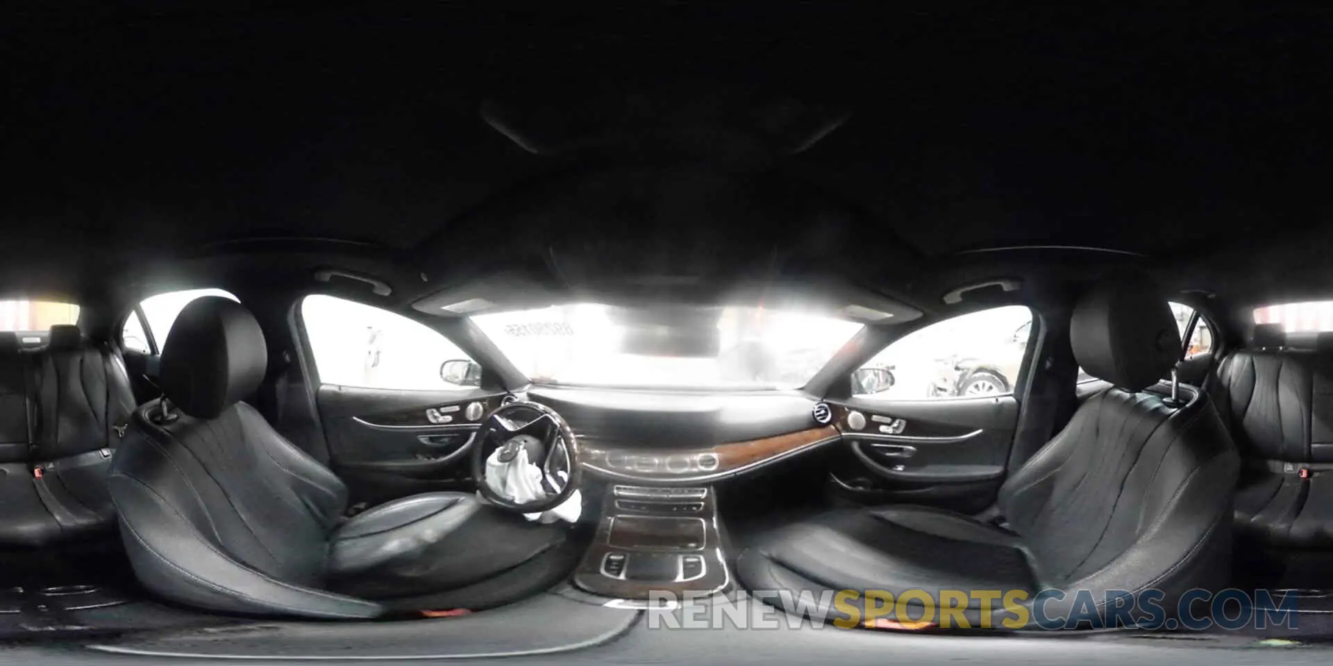 13 fotografías del automóvil dañado W1KZF8EB5MA930643 MERCEDES-BENZ E-CLASS 2021
