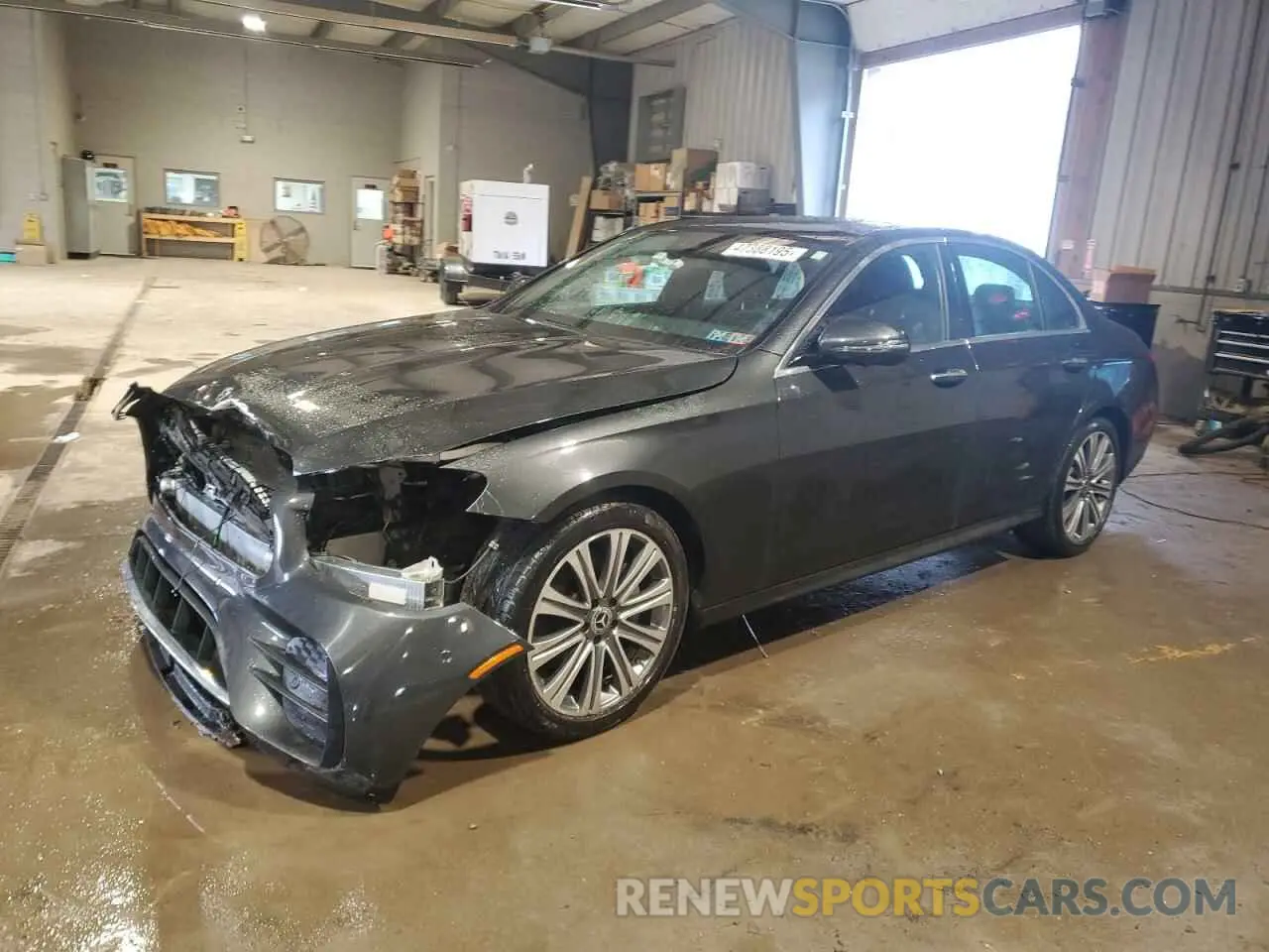 1 fotografías del automóvil dañado W1KZF8EB6MA968351 MERCEDES-BENZ E-CLASS 2021
