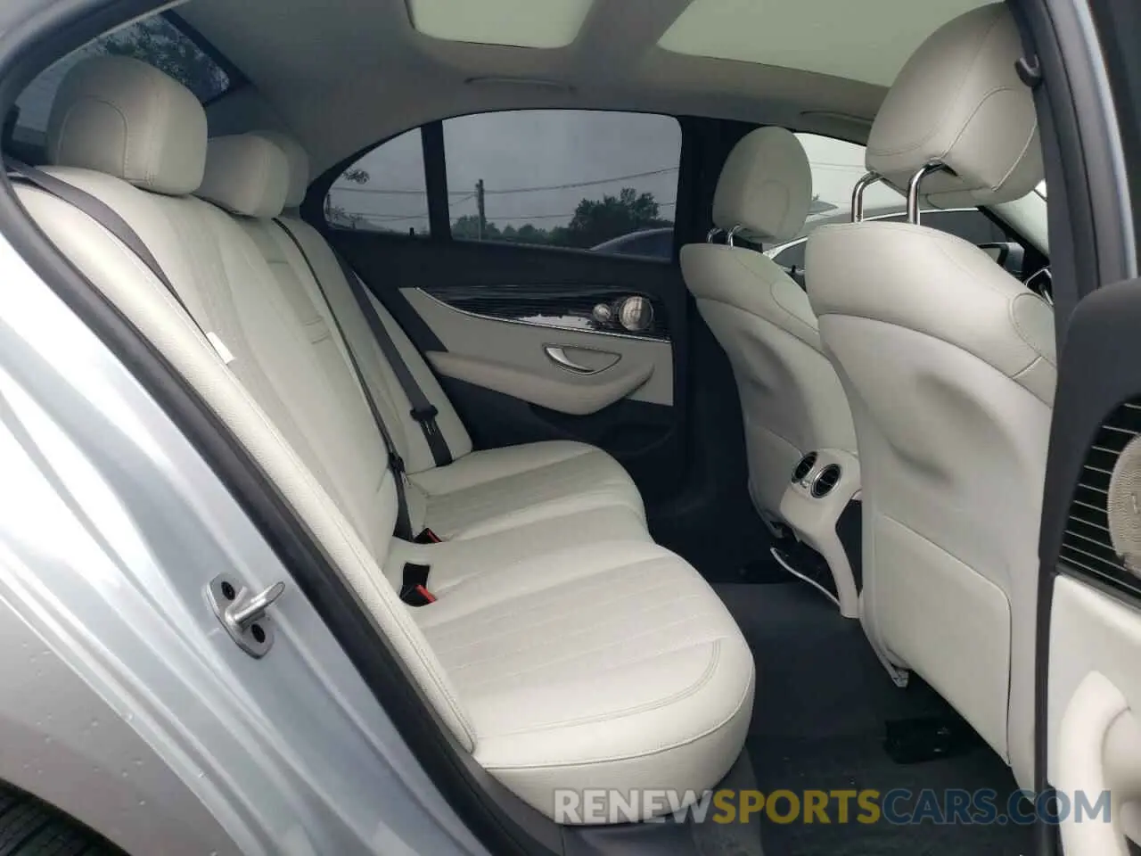 10 fotografías del automóvil dañado W1KZF8EB7MA967466 MERCEDES-BENZ E-CLASS 2021