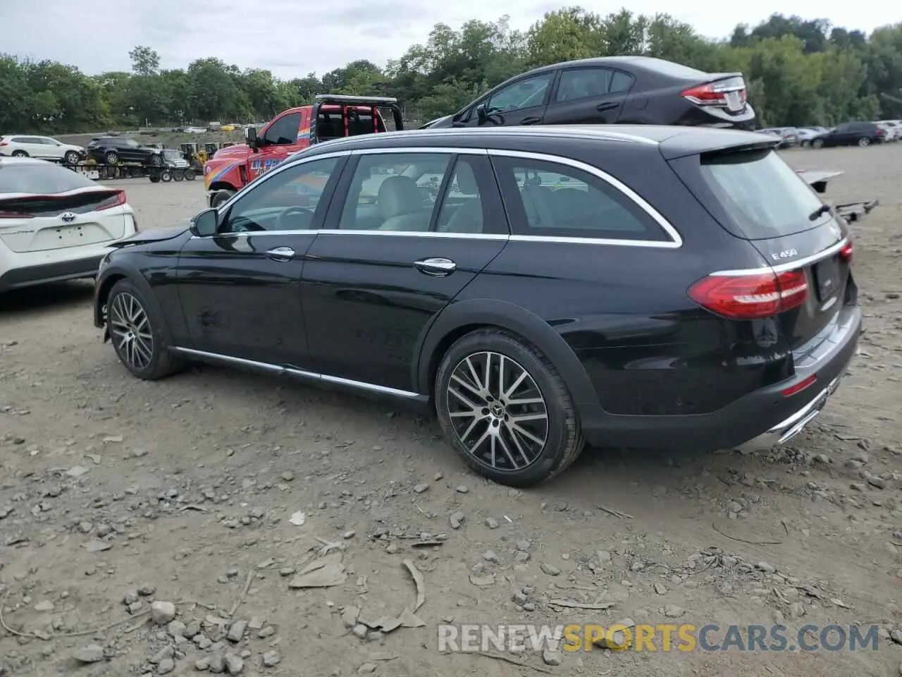 2 fotografías del automóvil dañado W1KZH6AB0MA938802 MERCEDES-BENZ E-CLASS 2021