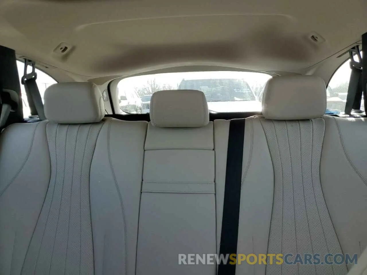 10 fotografías del automóvil dañado W1KZH6ABXMA957731 MERCEDES-BENZ E-CLASS 2021