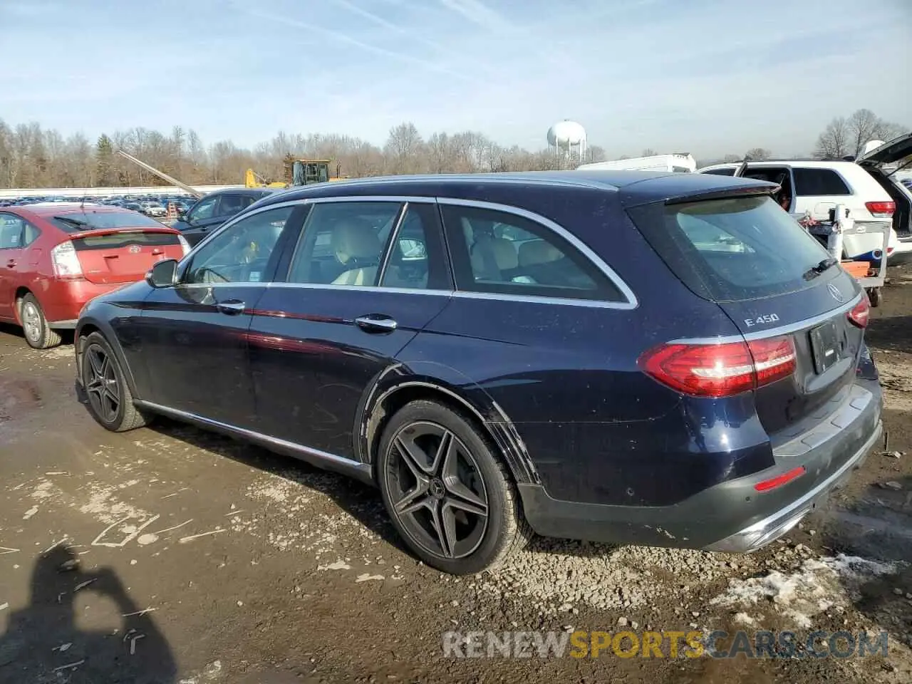 2 fotografías del automóvil dañado W1KZH6ABXMA957731 MERCEDES-BENZ E-CLASS 2021
