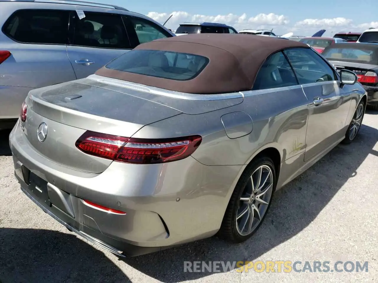 4 fotografías del automóvil dañado W1K1K5JB6NF176492 MERCEDES-BENZ E-CLASS 2022