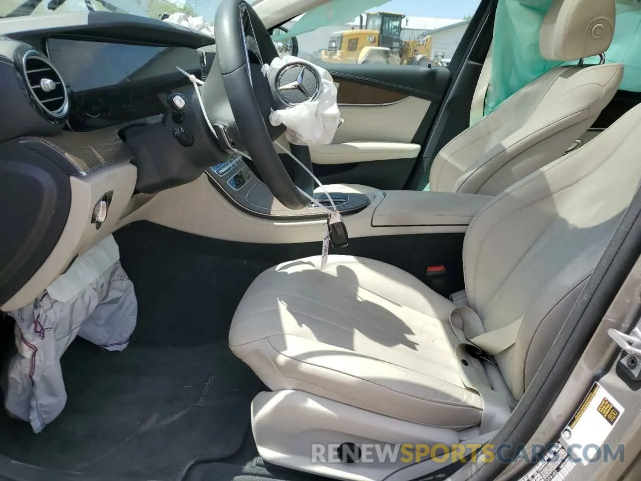 7 fotografías del automóvil dañado W1KZF5KB3NB079182 MERCEDES-BENZ E-CLASS 2022