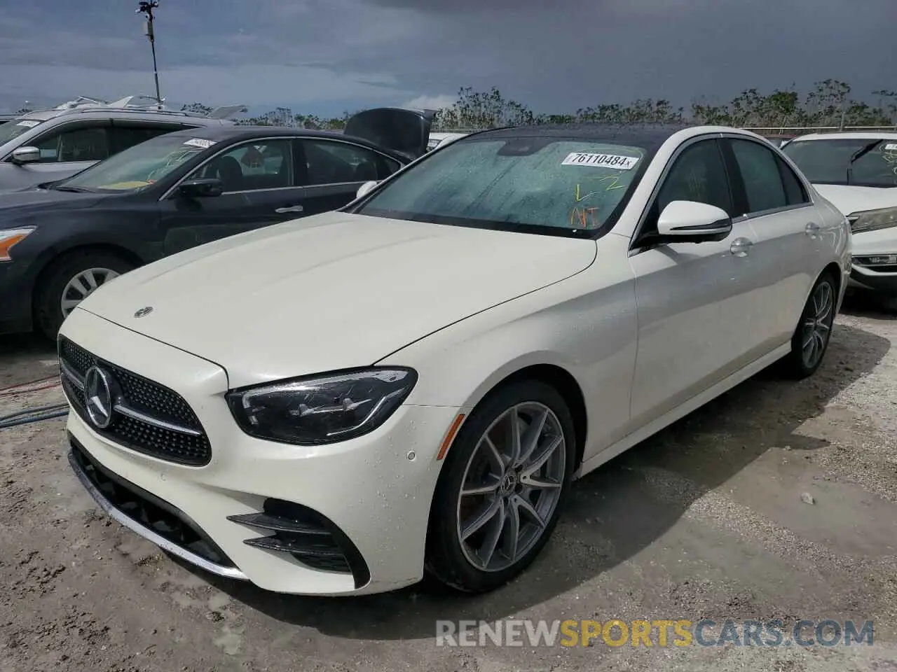 1 fotografías del automóvil dañado W1KZF5KB4NB083659 MERCEDES-BENZ E-CLASS 2022