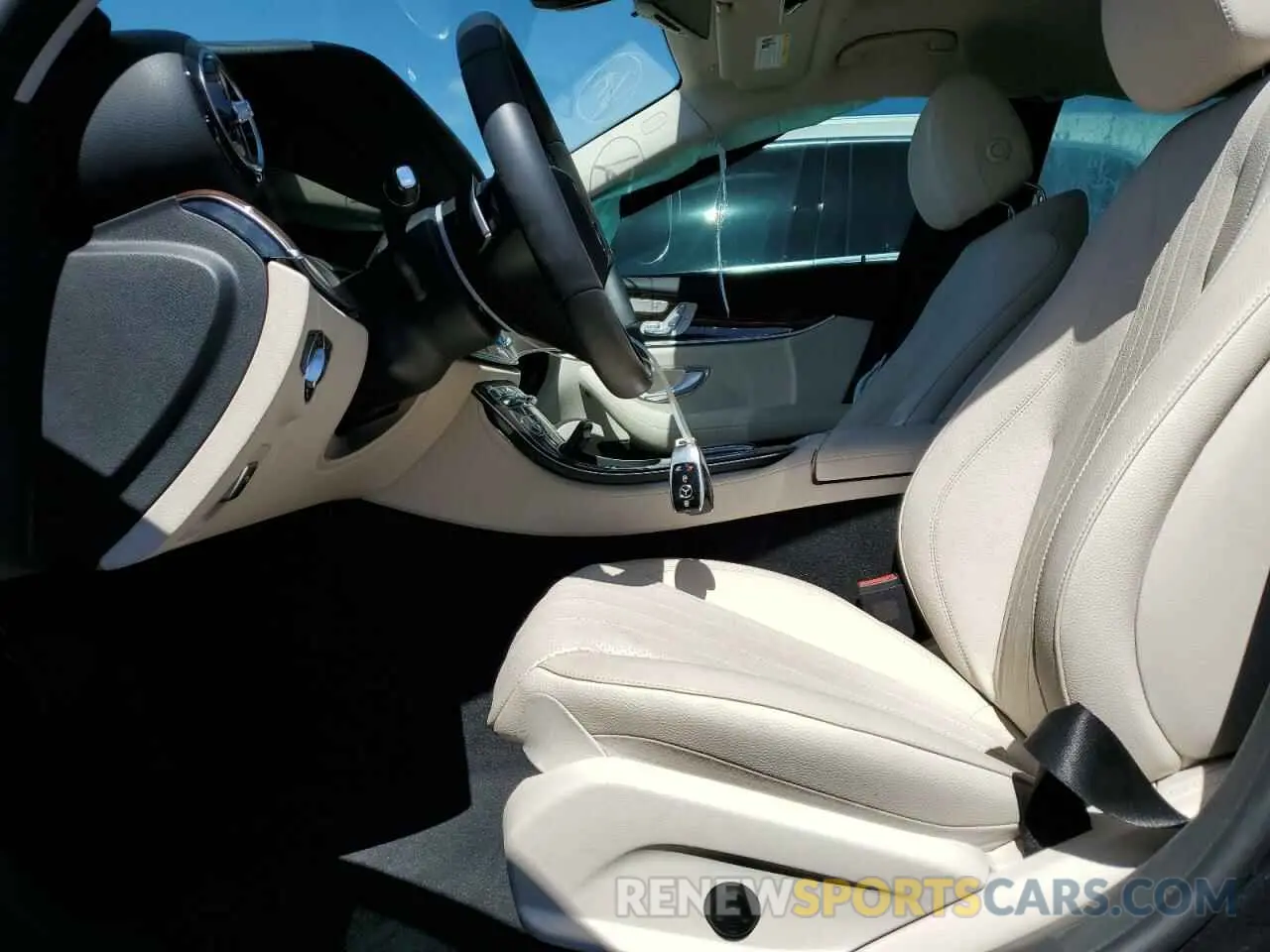 7 fotografías del automóvil dañado W1KZF5KB9NB057056 MERCEDES-BENZ E-CLASS 2022