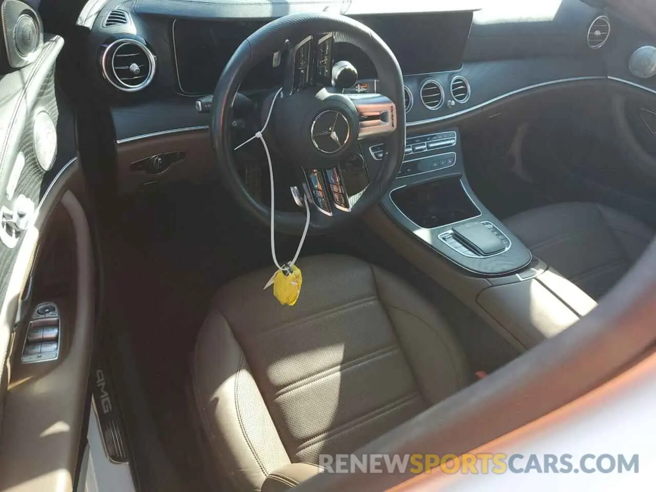 8 fotografías del automóvil dañado W1KZF6BB5NB031706 MERCEDES-BENZ E-CLASS 2022