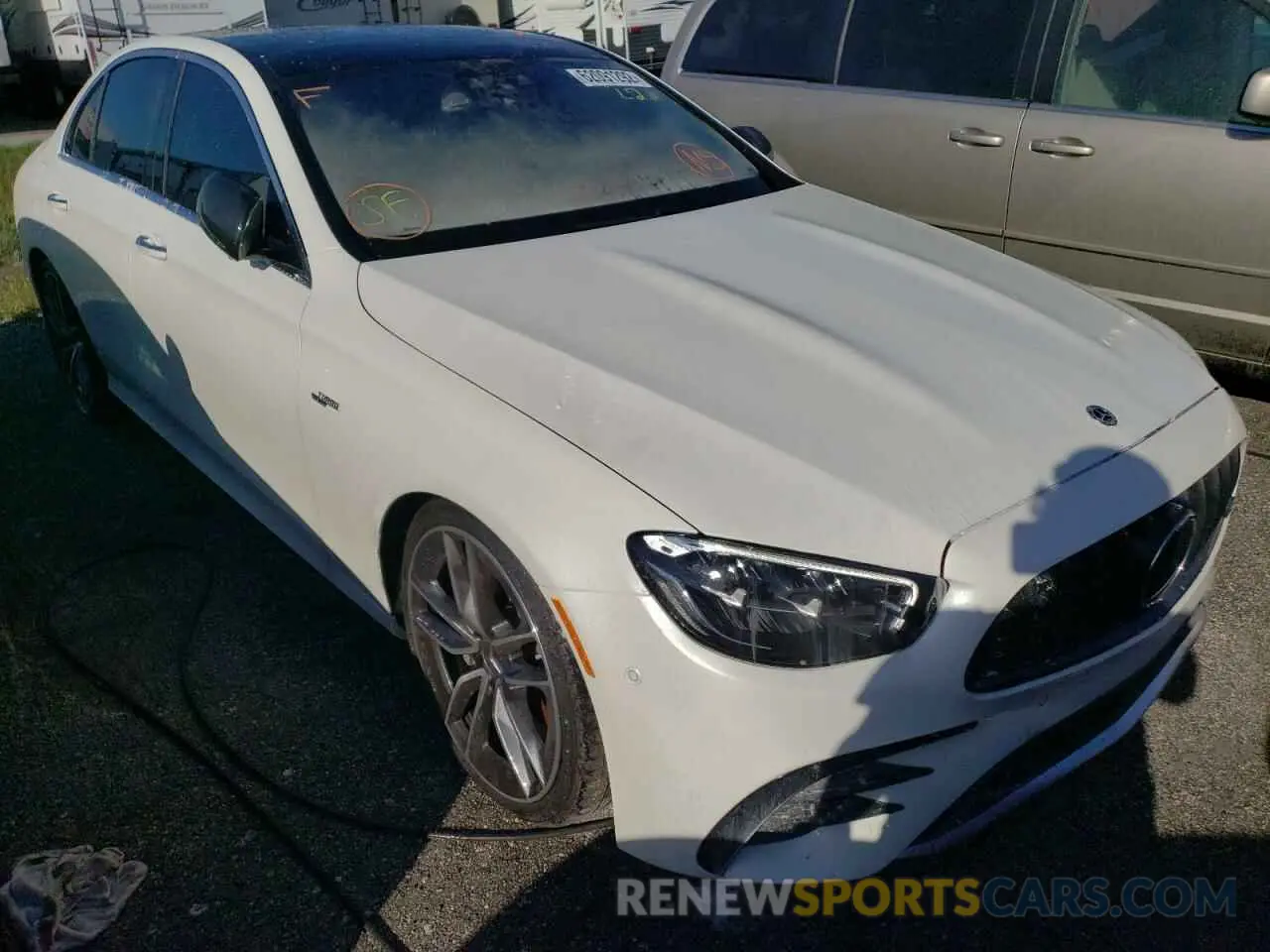 1 fotografías del automóvil dañado W1KZF6BB8NB069222 MERCEDES-BENZ E-CLASS 2022