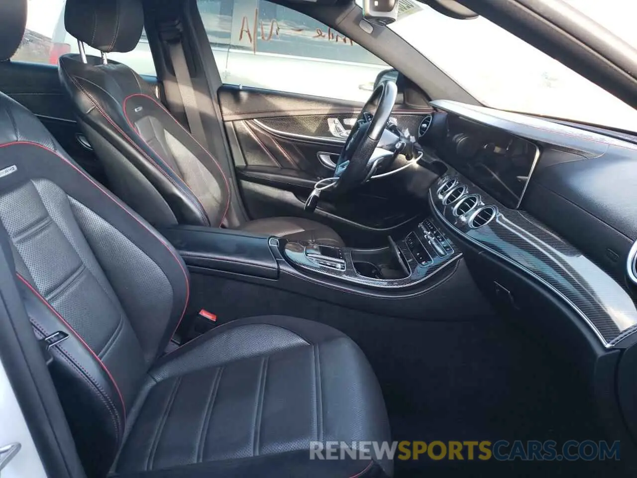 5 fotografías del automóvil dañado W1KZF6BB8NB069222 MERCEDES-BENZ E-CLASS 2022