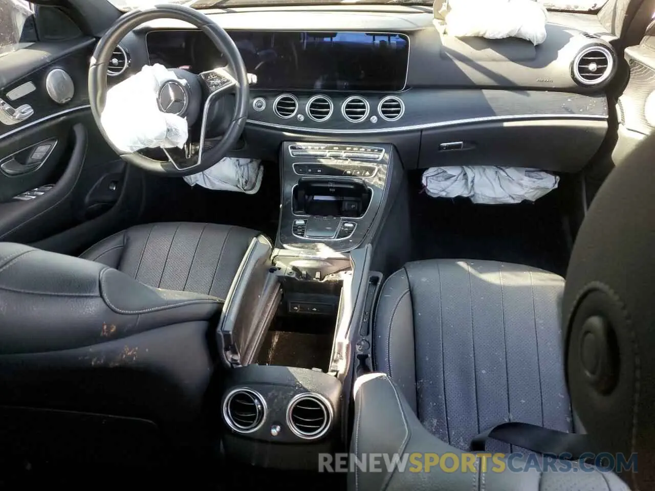 8 fotografías del automóvil dañado W1KZF8DB2NB089264 MERCEDES-BENZ E-CLASS 2022