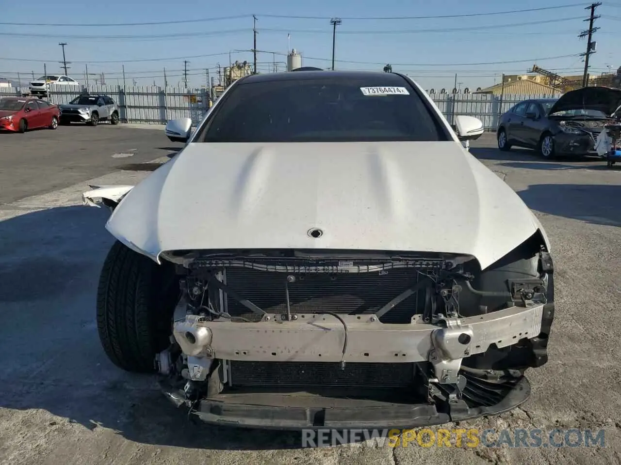 5 fotografías del automóvil dañado W1KZF8DB5NB097889 MERCEDES-BENZ E-CLASS 2022