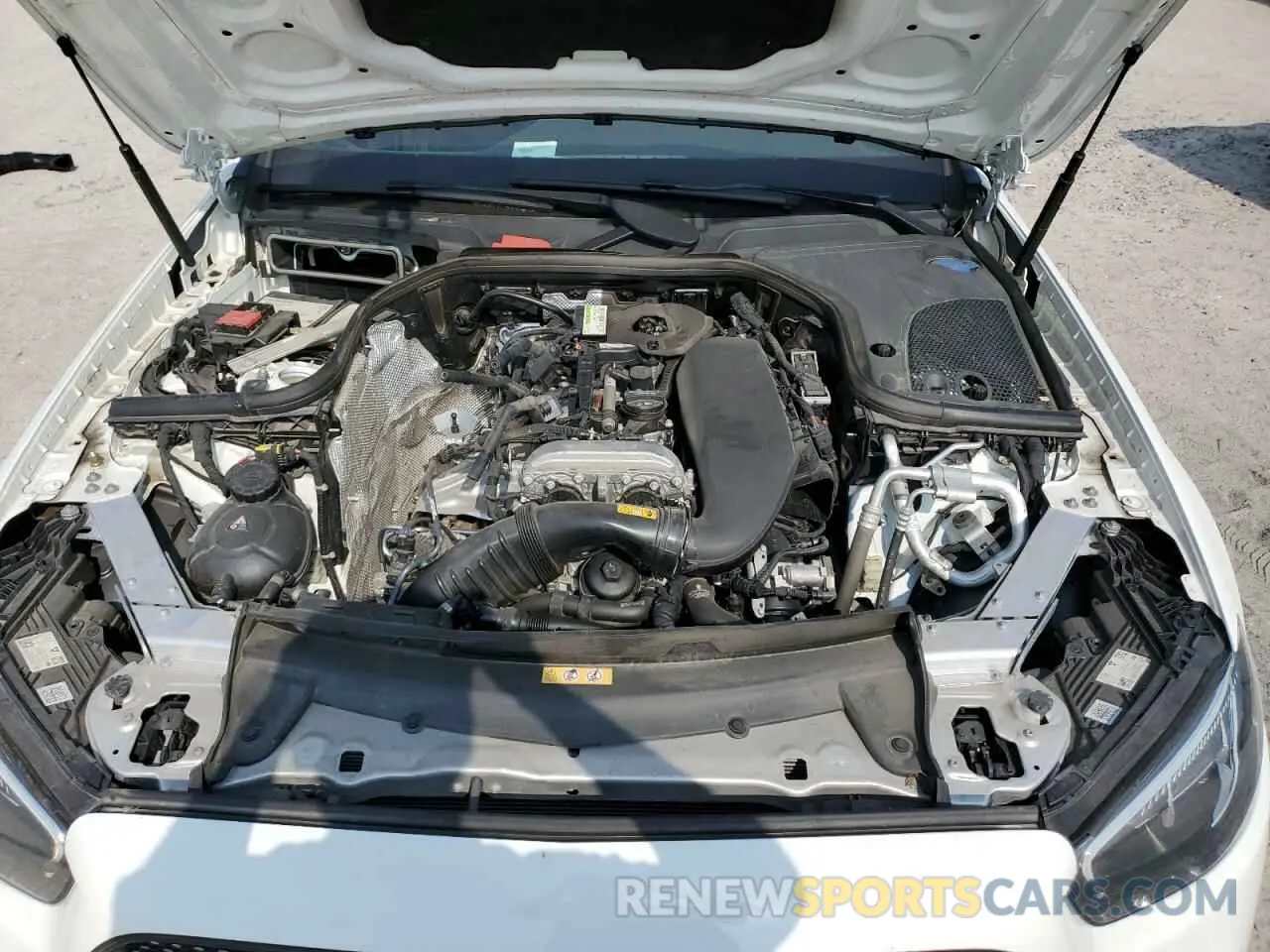 11 fotografías del automóvil dañado W1KZF8DB6NB091678 MERCEDES-BENZ E-CLASS 2022