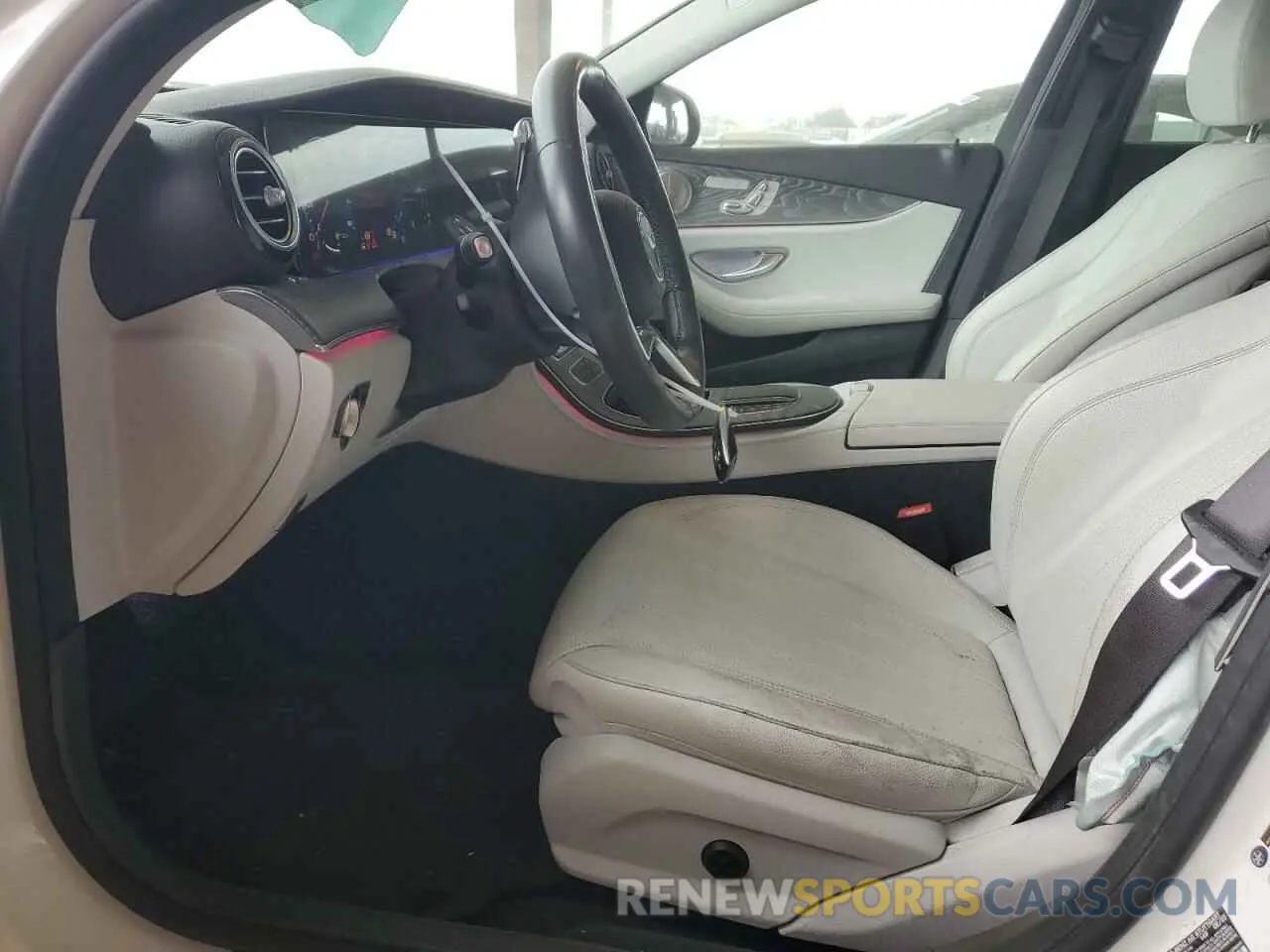 7 fotografías del automóvil dañado W1KZF8DB7NB050539 MERCEDES-BENZ E-CLASS 2022