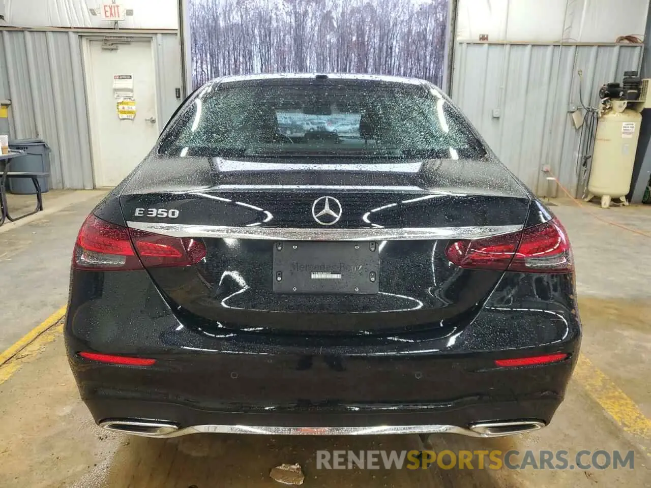 6 fotografías del automóvil dañado W1KZF8DB9NB089343 MERCEDES-BENZ E-CLASS 2022