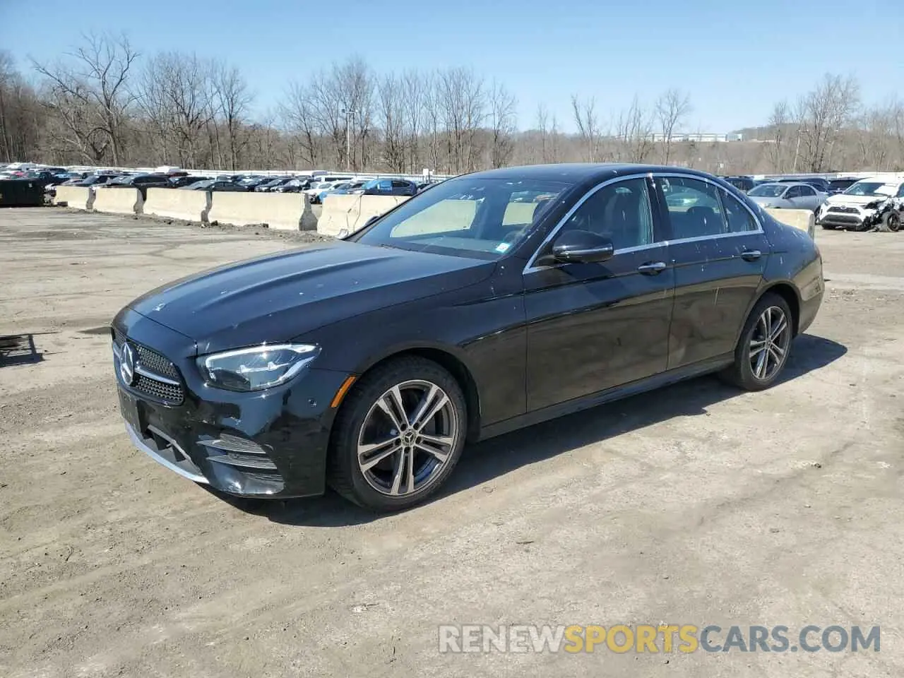 1 fotografías del automóvil dañado W1KZF8EB2NB052455 MERCEDES-BENZ E-CLASS 2022