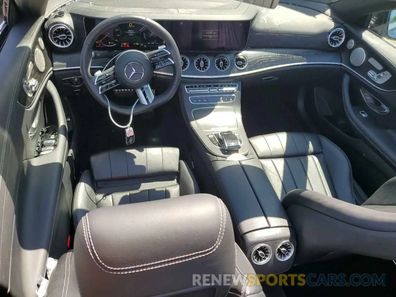8 fotografías del automóvil dañado W1K1K5JB2PF206137 MERCEDES-BENZ E-CLASS 2023