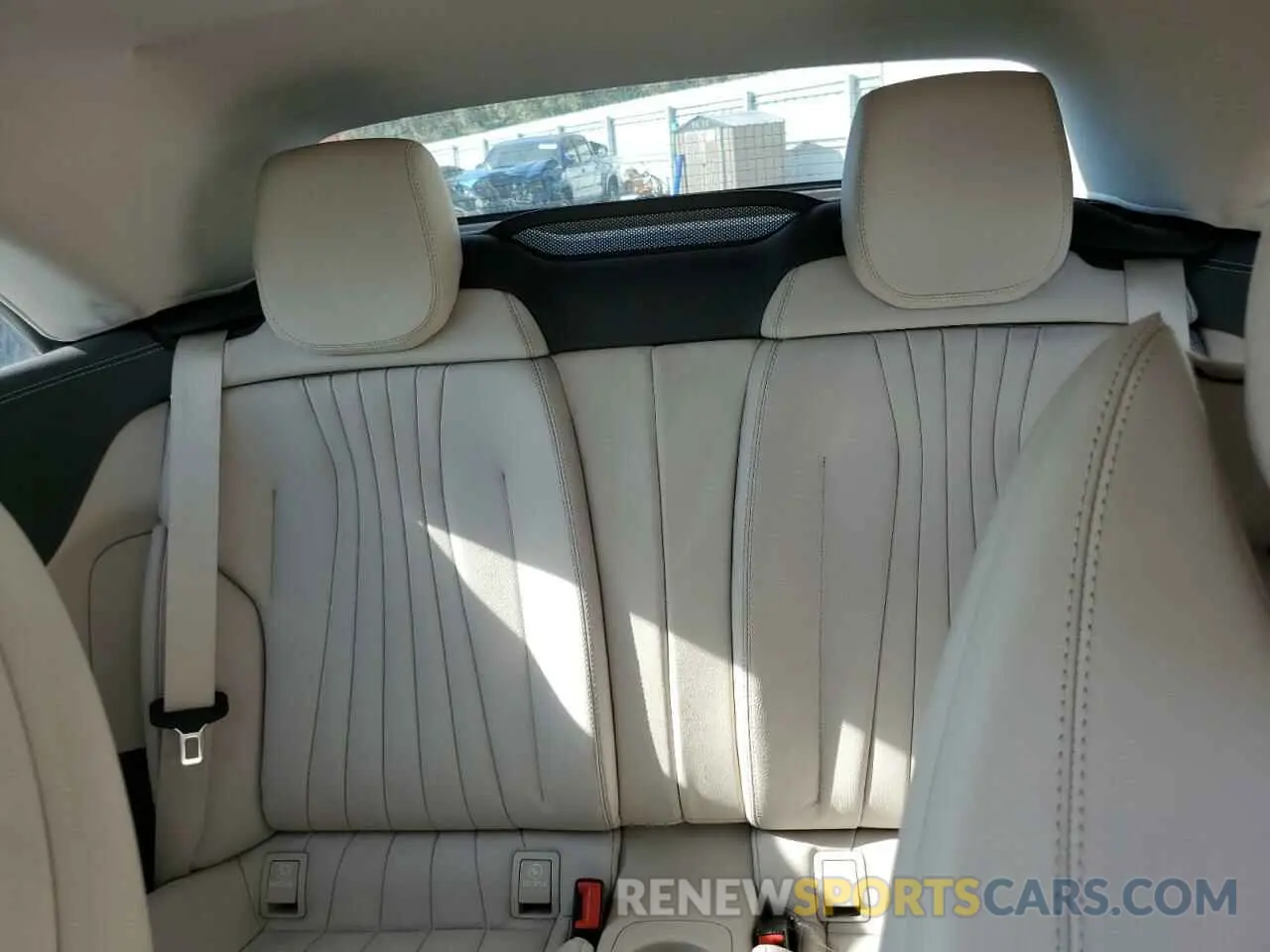 10 fotografías del automóvil dañado W1K1K5JB6PF187575 MERCEDES-BENZ E-CLASS 2023