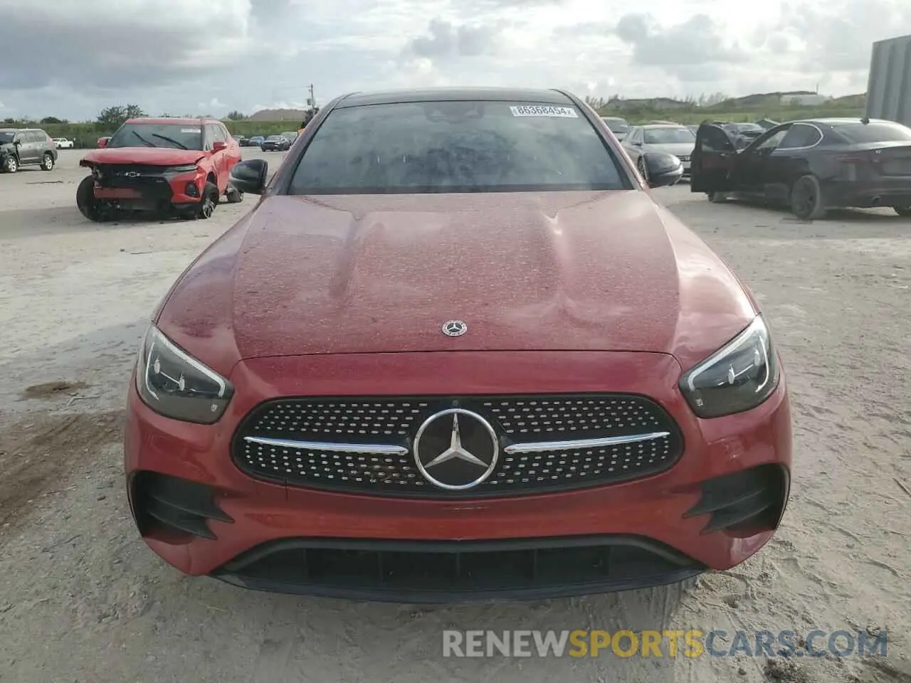 5 fotografías del automóvil dañado W1KZF8DB8PB142861 MERCEDES-BENZ E-CLASS 2023