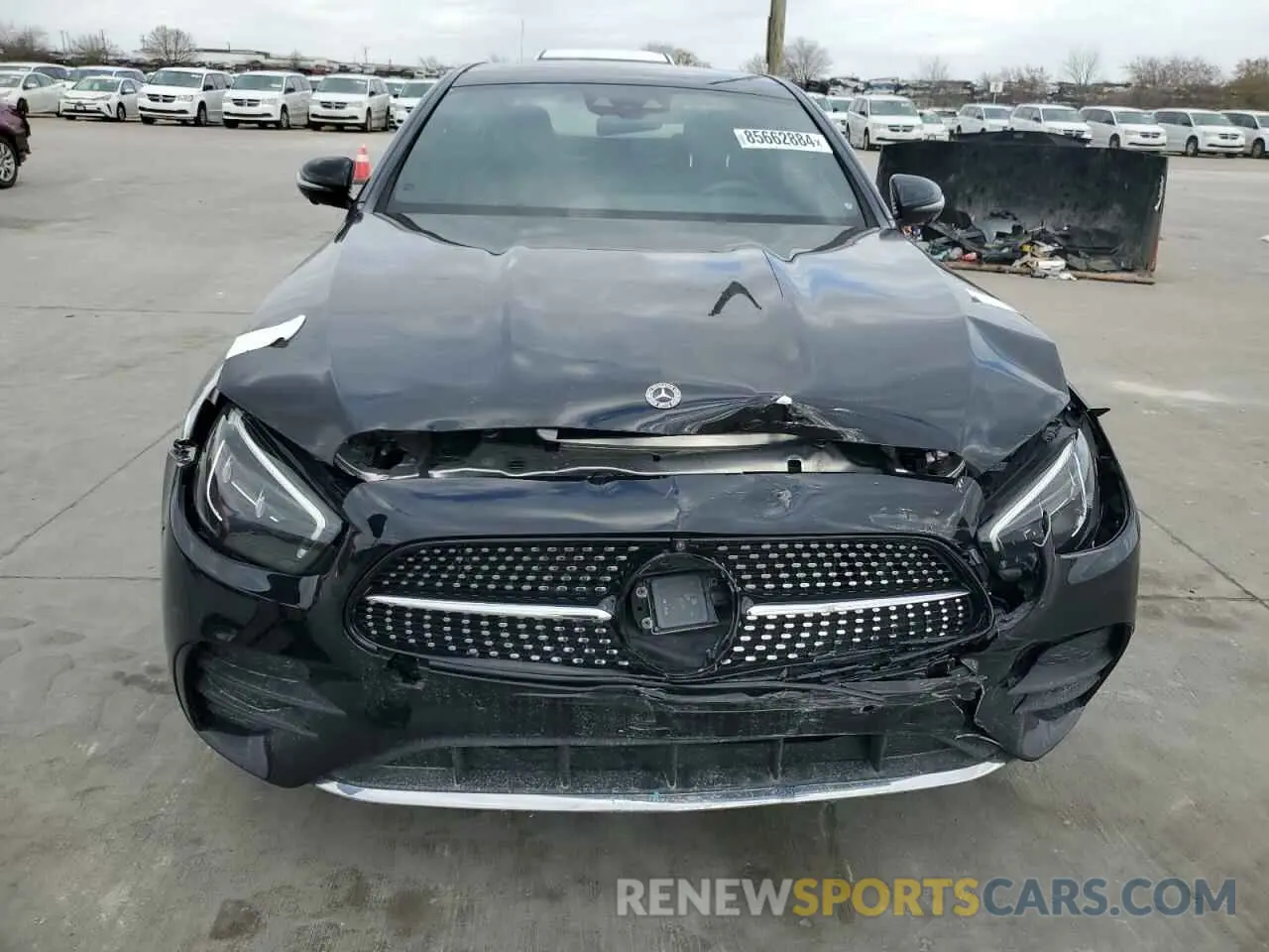 5 fotografías del automóvil dañado W1KZF8EB8PB119448 MERCEDES-BENZ E-CLASS 2023
