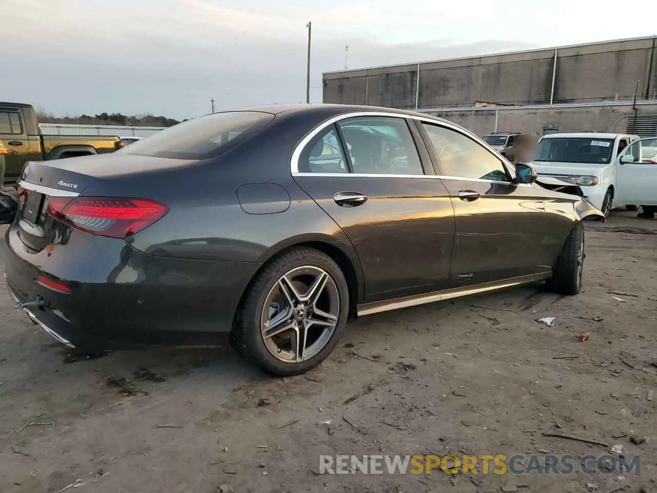 3 fotografías del automóvil dañado W1KZF8EB8PB189354 MERCEDES-BENZ E-CLASS 2023