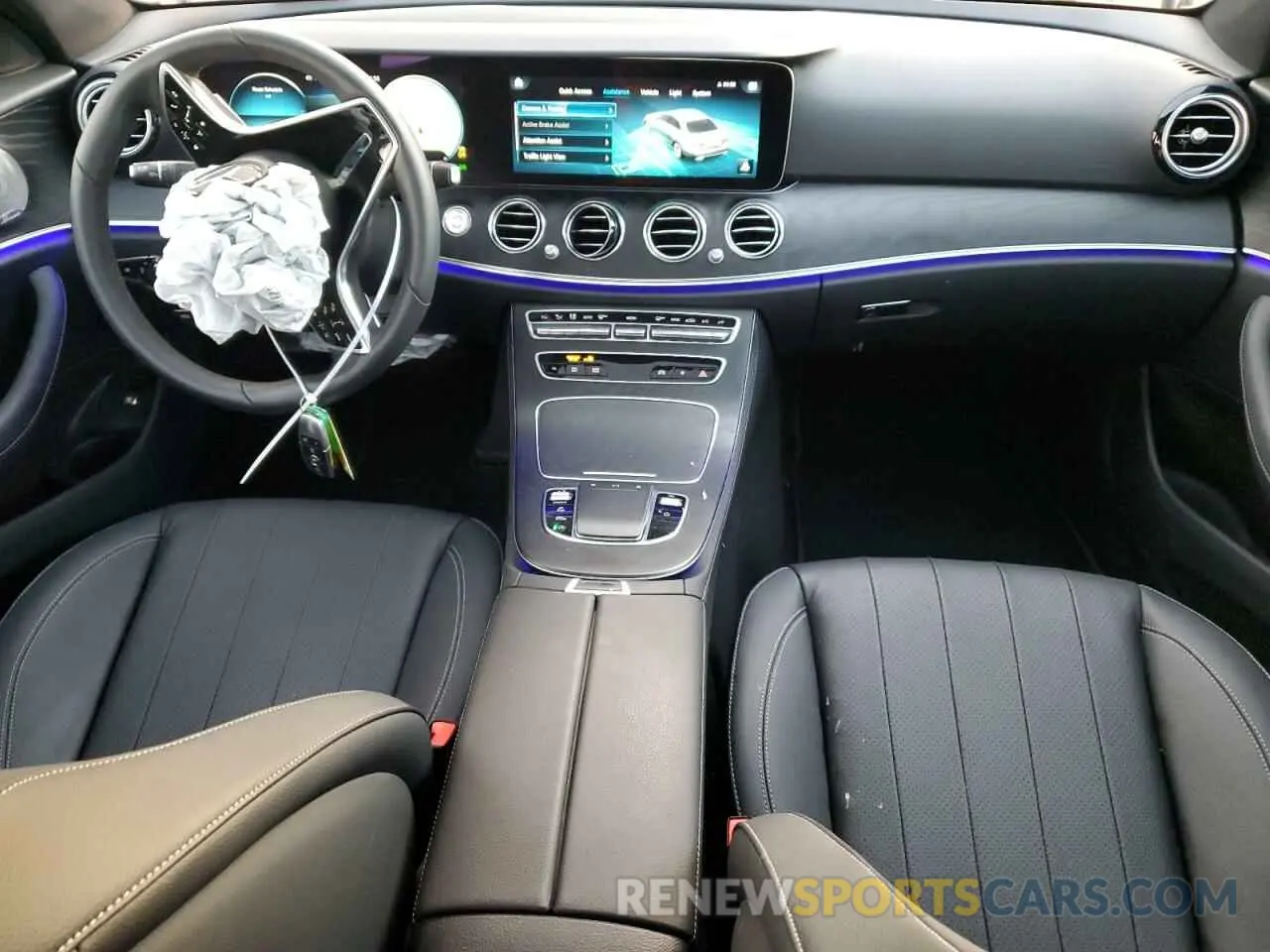 8 fotografías del automóvil dañado W1KZF8EB8PB189354 MERCEDES-BENZ E-CLASS 2023