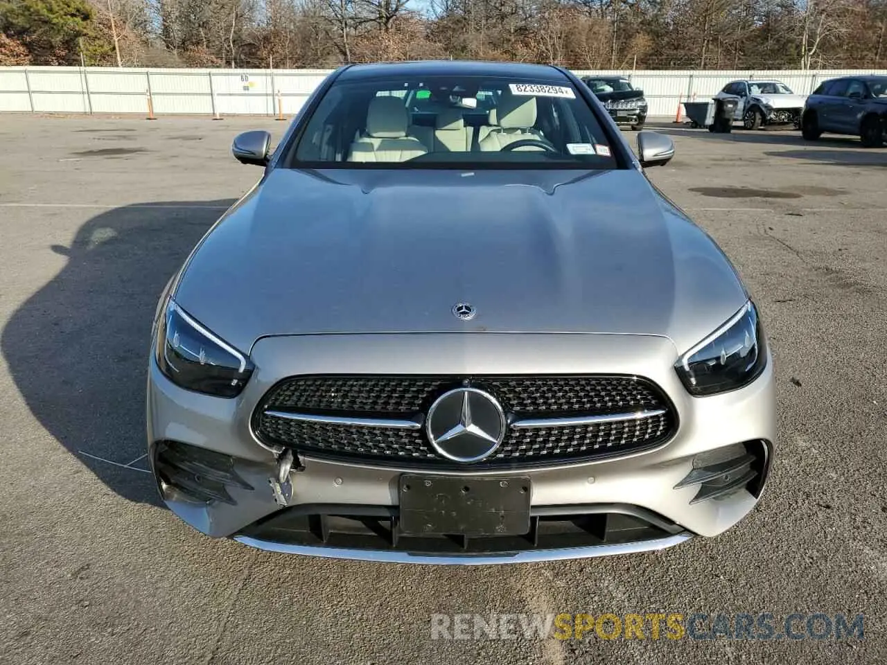 5 fotografías del automóvil dañado W1KZF8EBXPB176041 MERCEDES-BENZ E-CLASS 2023