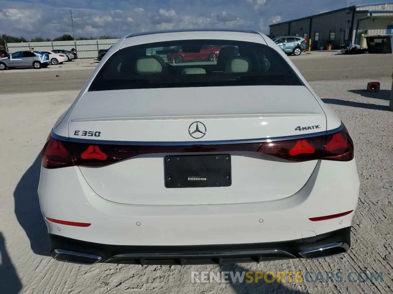 6 fotografías del automóvil dañado W1KLF4HB3RA031877 MERCEDES-BENZ E-CLASS 2024