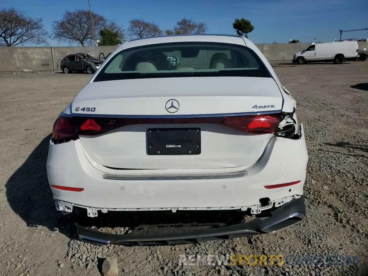 6 fotografías del automóvil dañado W1KLF6BB9RA044900 MERCEDES-BENZ E-CLASS 2024