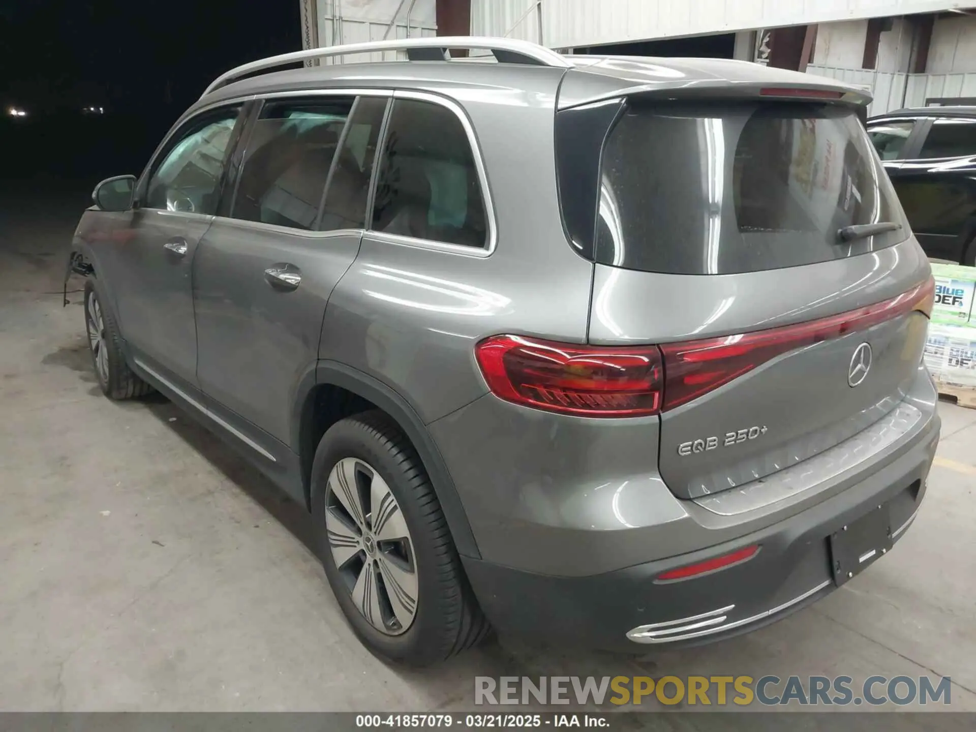 3 fotografías del automóvil dañado W1N9M0CB1RN100769 MERCEDES-BENZ EQB 2025