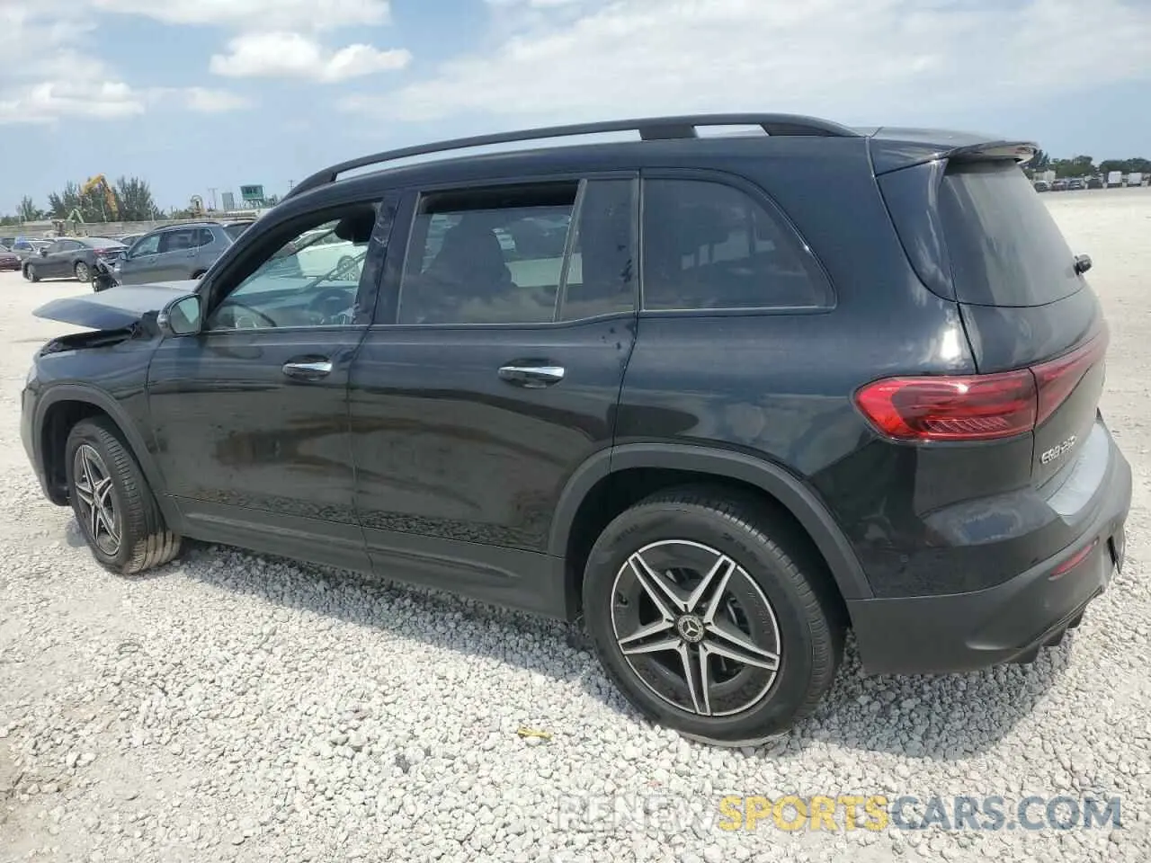 2 fotografías del automóvil dañado W1N9M0CB2RN091645 MERCEDES-BENZ EQB 250+ 2024