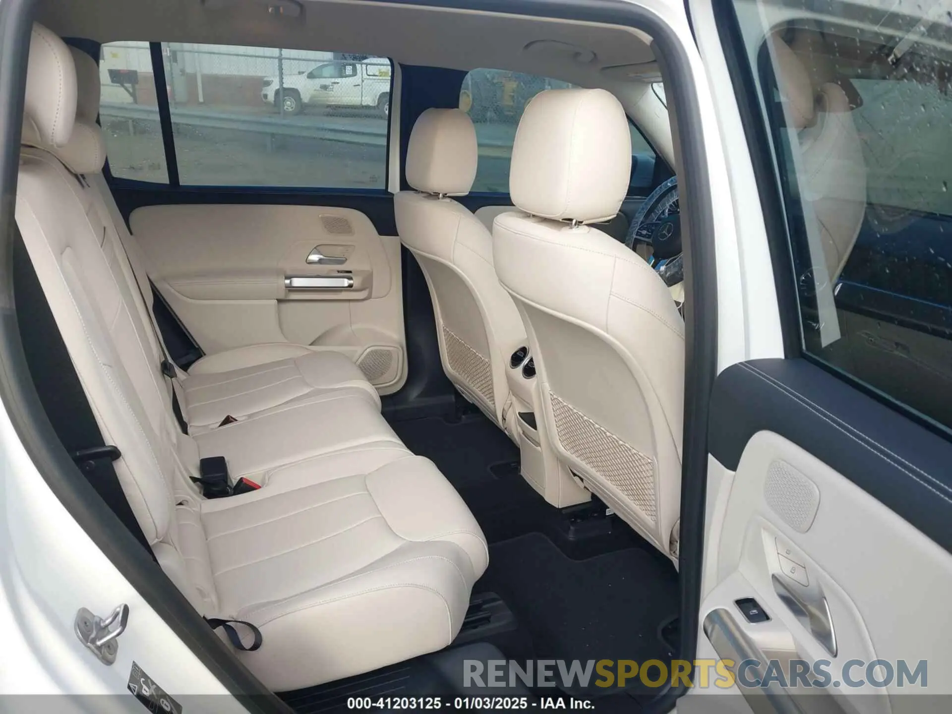 8 fotografías del automóvil dañado W1N9M0CB1PN057869 MERCEDES-BENZ EQB 250 SUV 2023