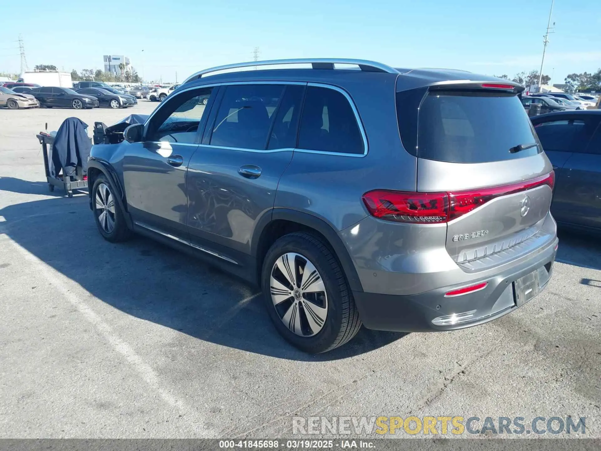 3 fotografías del automóvil dañado W1N9M0CB6PN051114 MERCEDES-BENZ EQB 250 SUV 2023