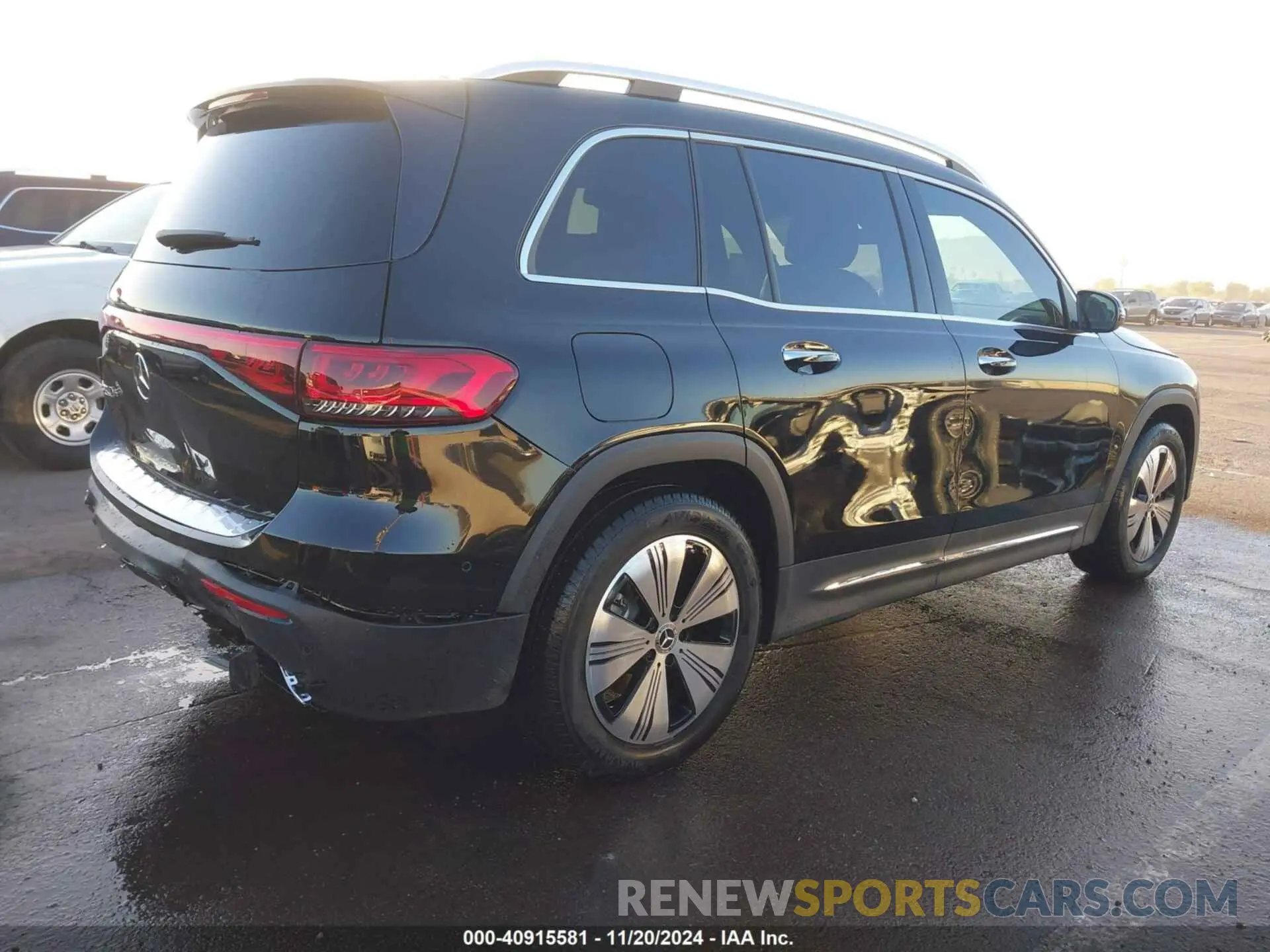 4 fotografías del automóvil dañado W1N9M0CB6PN051453 MERCEDES-BENZ EQB 250 SUV 2023