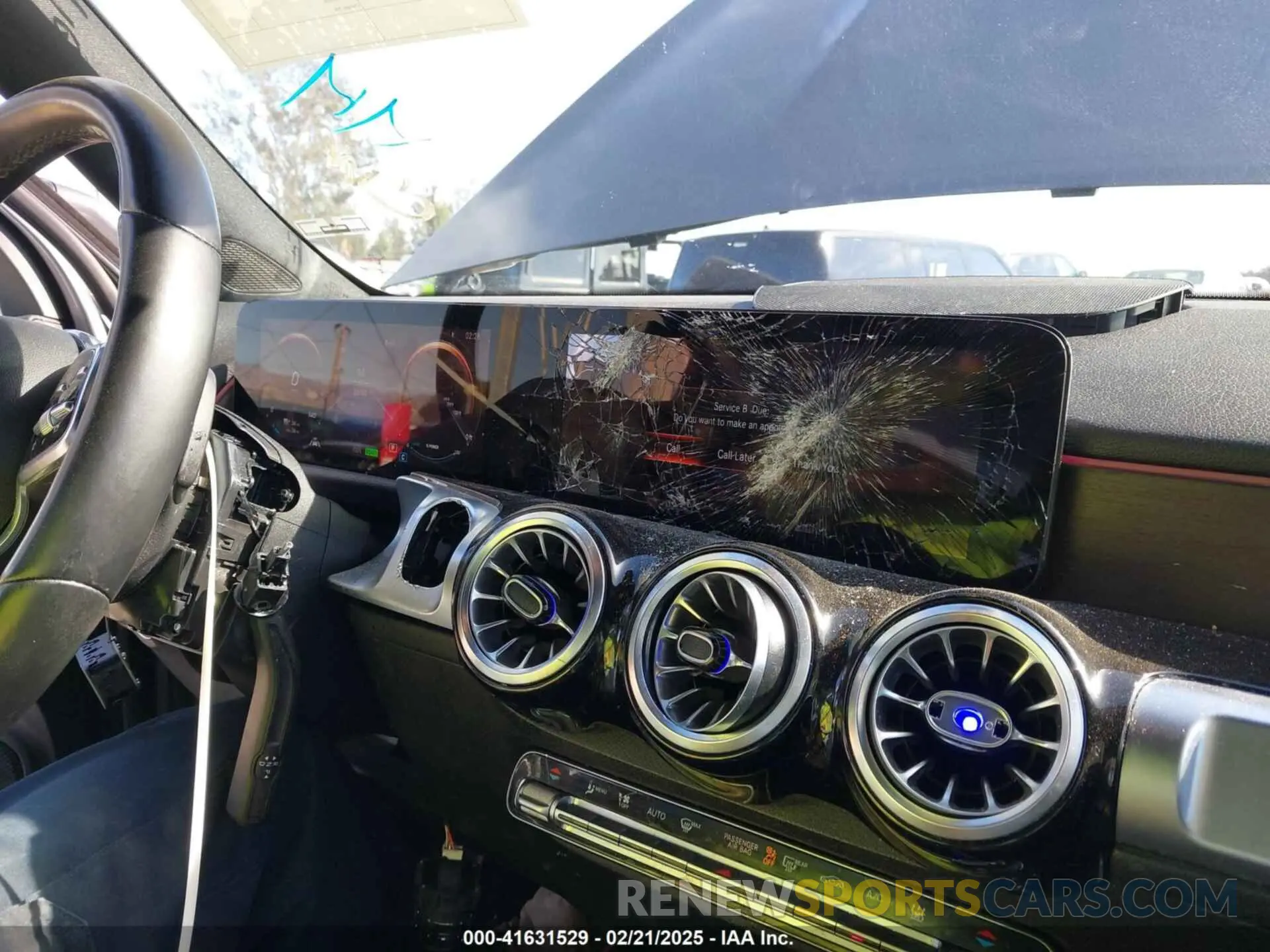 6 fotografías del automóvil dañado W1N9M0CB9PN044674 MERCEDES-BENZ EQB 250 SUV 2023