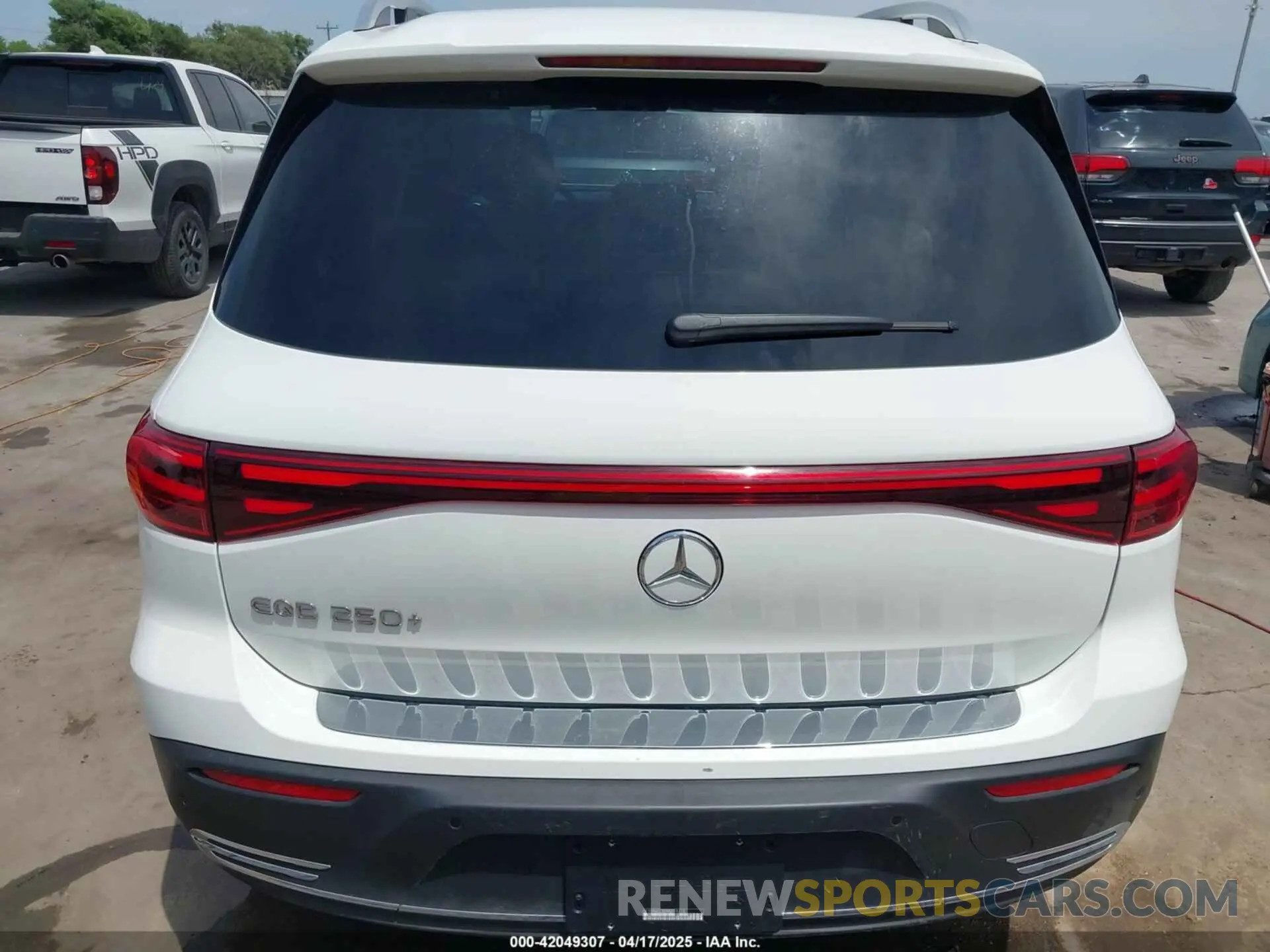 17 fotografías del automóvil dañado W1N9M0CBXRN099413 MERCEDES-BENZ EQB 250 SUV 2024
