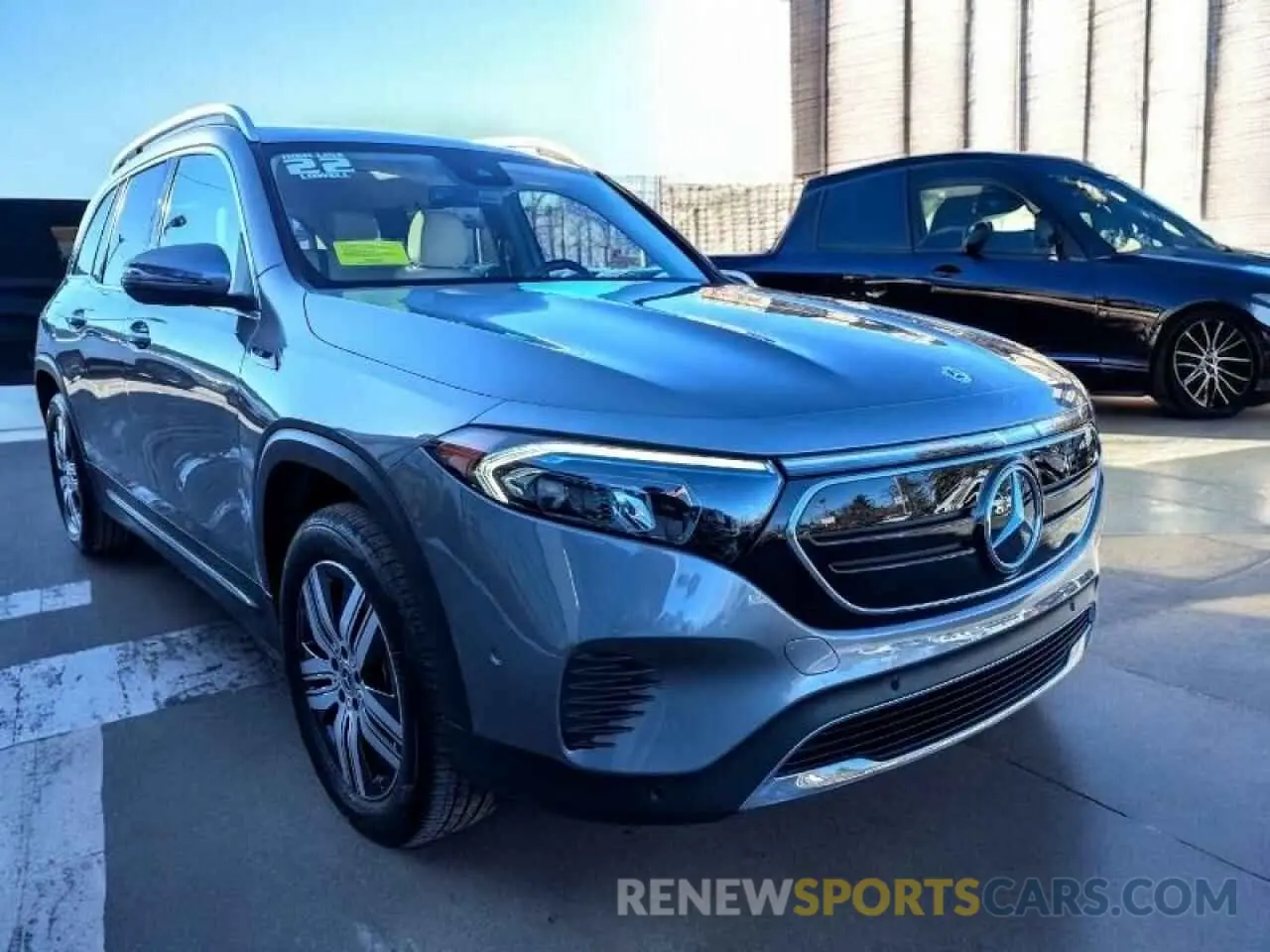 1 fotografías del automóvil dañado W1N9M0KB5NN008XXX MERCEDES-BENZ EQB 300 4M 2022