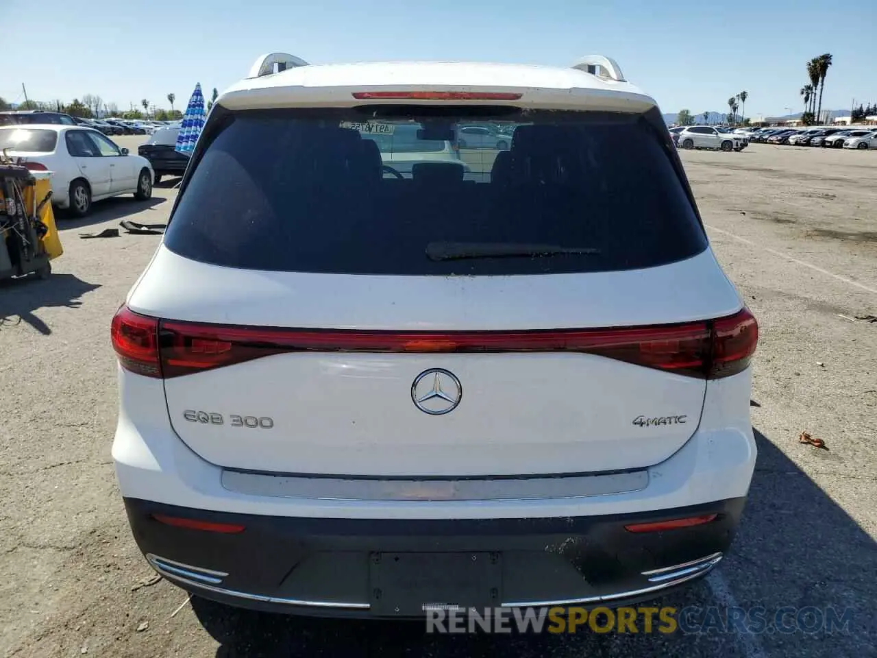 6 fotografías del automóvil dañado W1N9M0KB2PN070180 MERCEDES-BENZ EQB 300 4M 2023