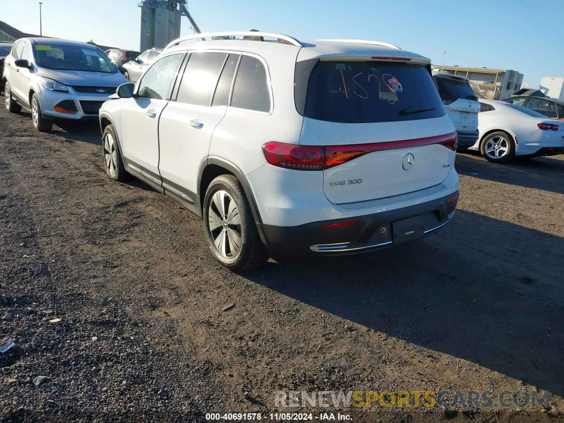 3 fotografías del automóvil dañado W1N9M0KB2PN067652 MERCEDES-BENZ EQB 300 SUV 2023