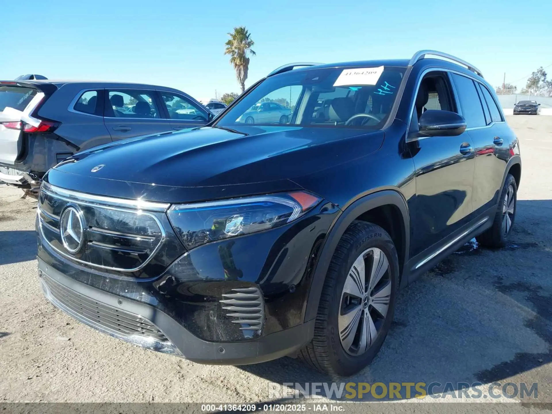 2 fotografías del automóvil dañado W1N9M0KB2PN070986 MERCEDES-BENZ EQB 300 SUV 2023