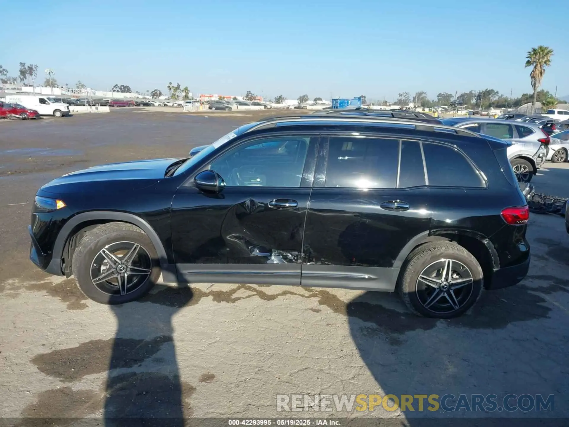 14 fotografías del automóvil dañado W1N9M0KB3PN074853 MERCEDES-BENZ EQB 300 SUV 2023