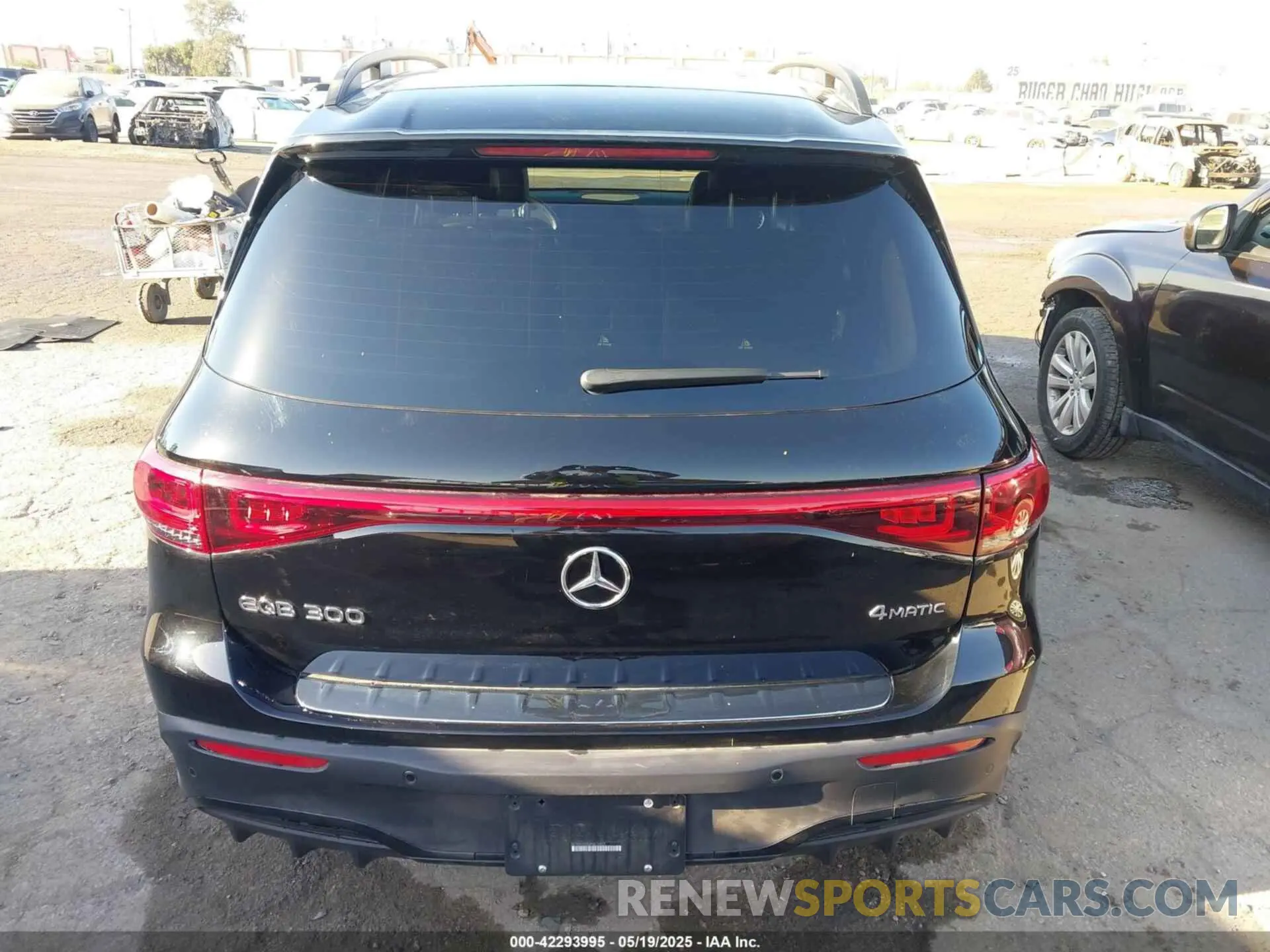 16 fotografías del automóvil dañado W1N9M0KB3PN074853 MERCEDES-BENZ EQB 300 SUV 2023