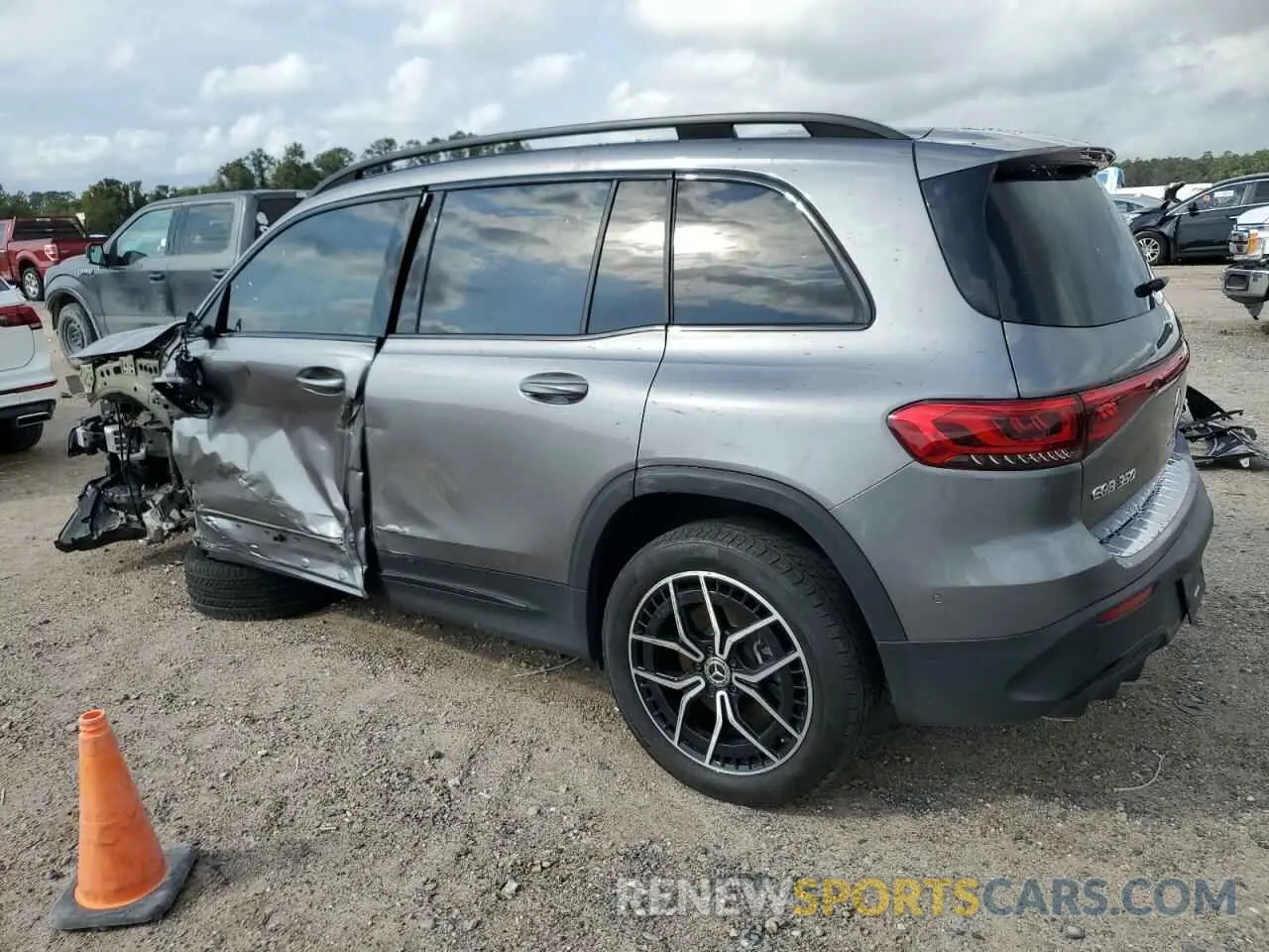 2 fotografías del automóvil dañado W1N9M1DB9NN012292 MERCEDES-BENZ EQB 350 4M 2022