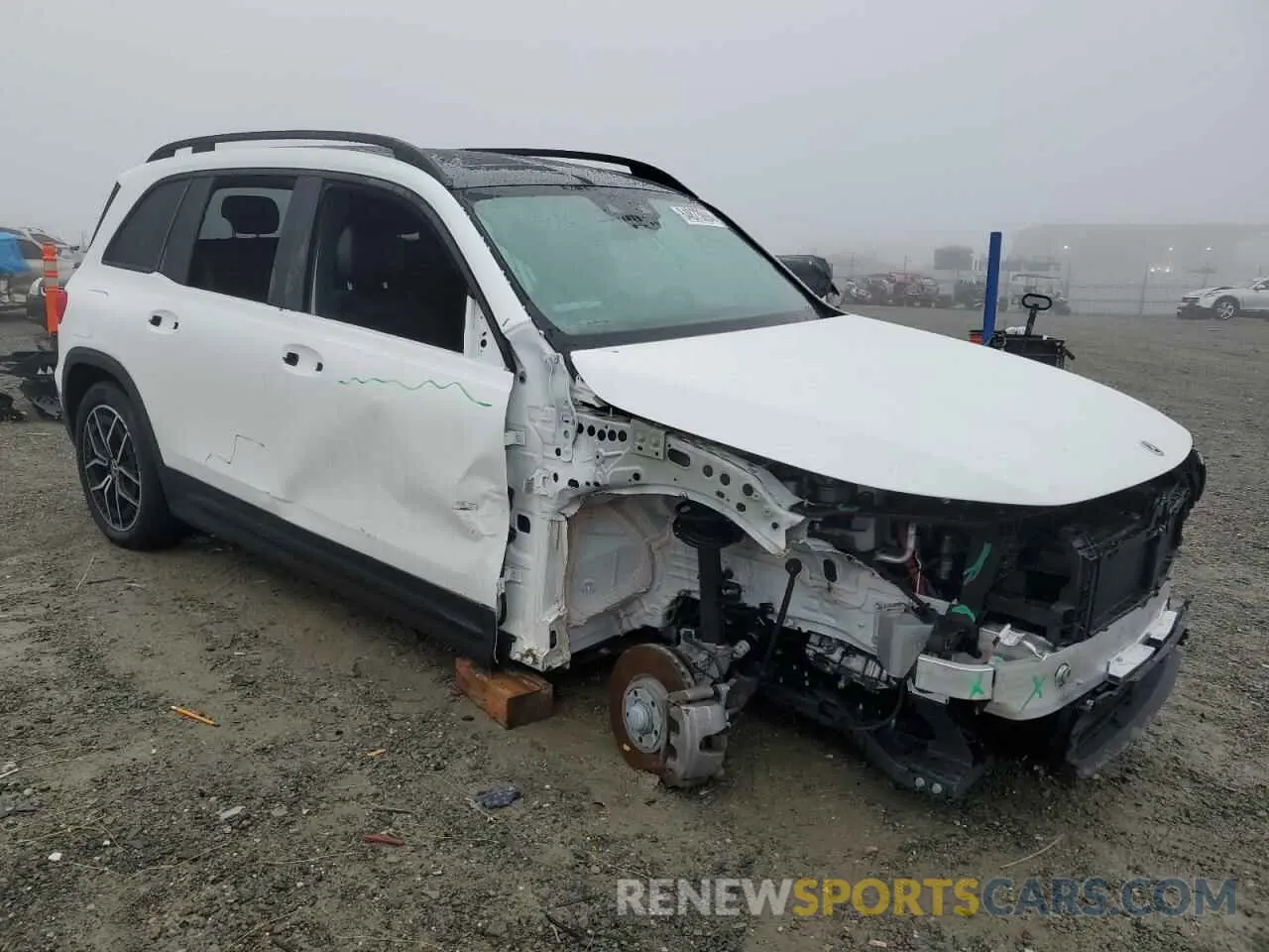 4 fotografías del automóvil dañado W1N9M1DB1PN061456 MERCEDES-BENZ EQB 350 4M 2023