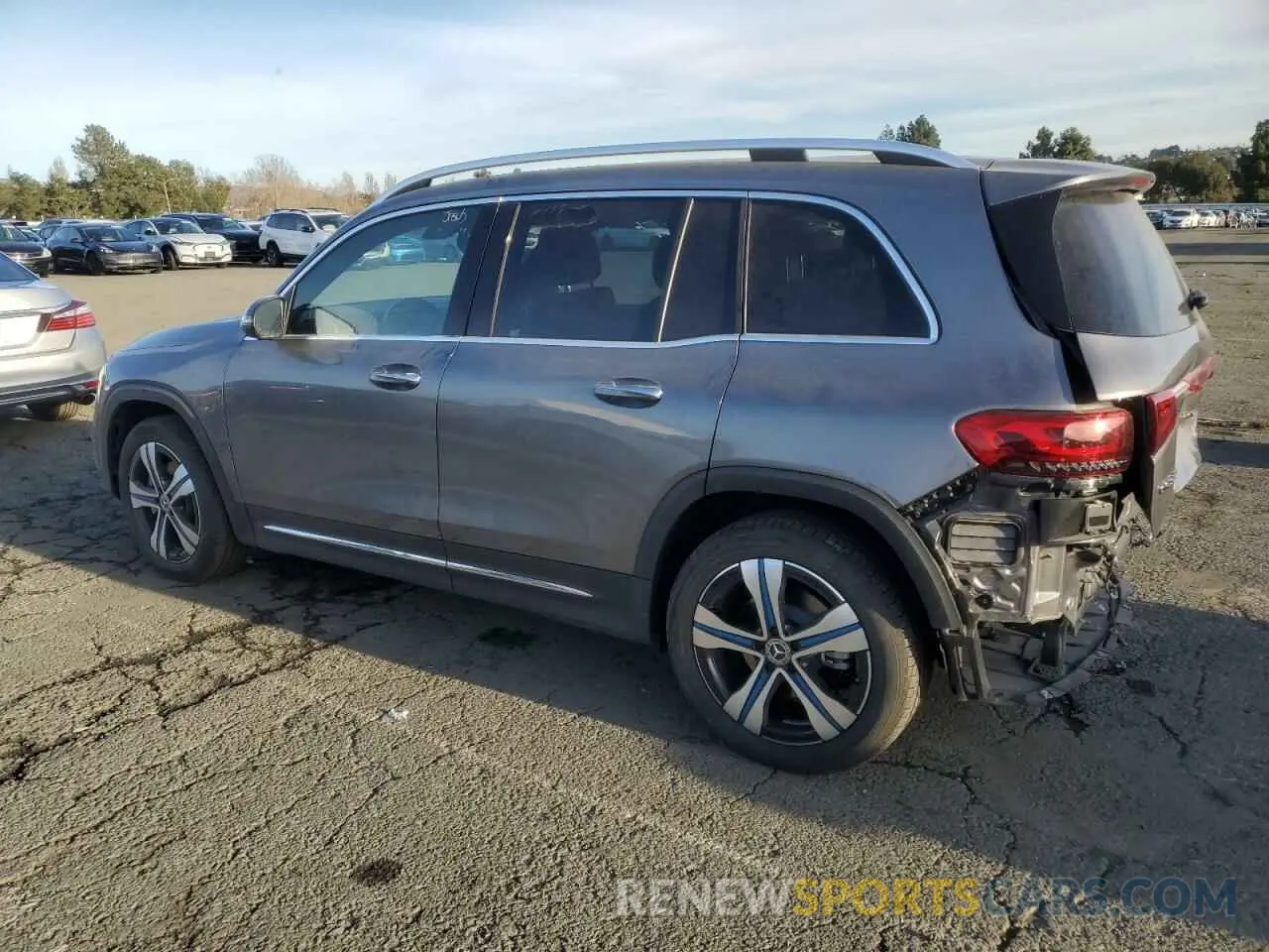 2 fotografías del automóvil dañado W1N9M1DB9PN072866 MERCEDES-BENZ EQB 350 4M 2023