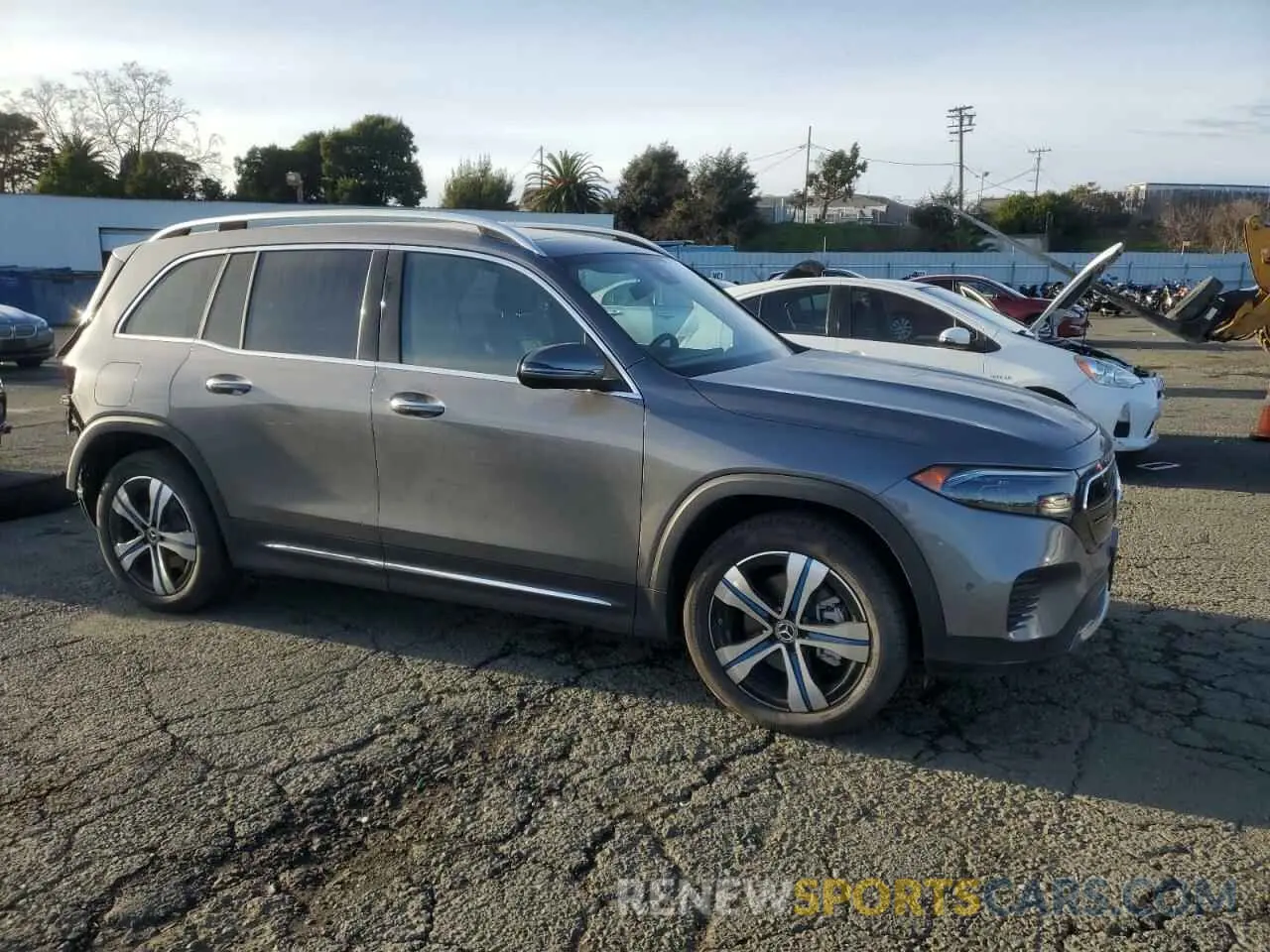 4 fotografías del automóvil dañado W1N9M1DB9PN072866 MERCEDES-BENZ EQB 350 4M 2023